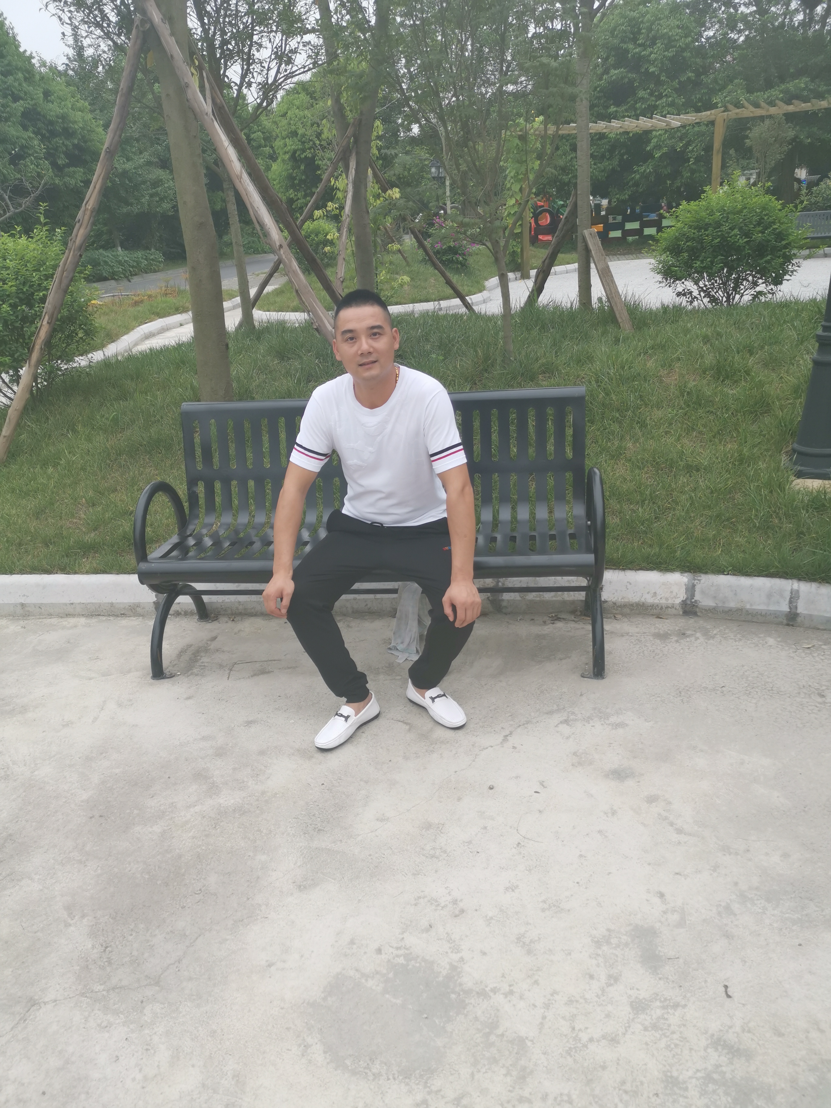 地方无关紧要而是在乎和哪个一块