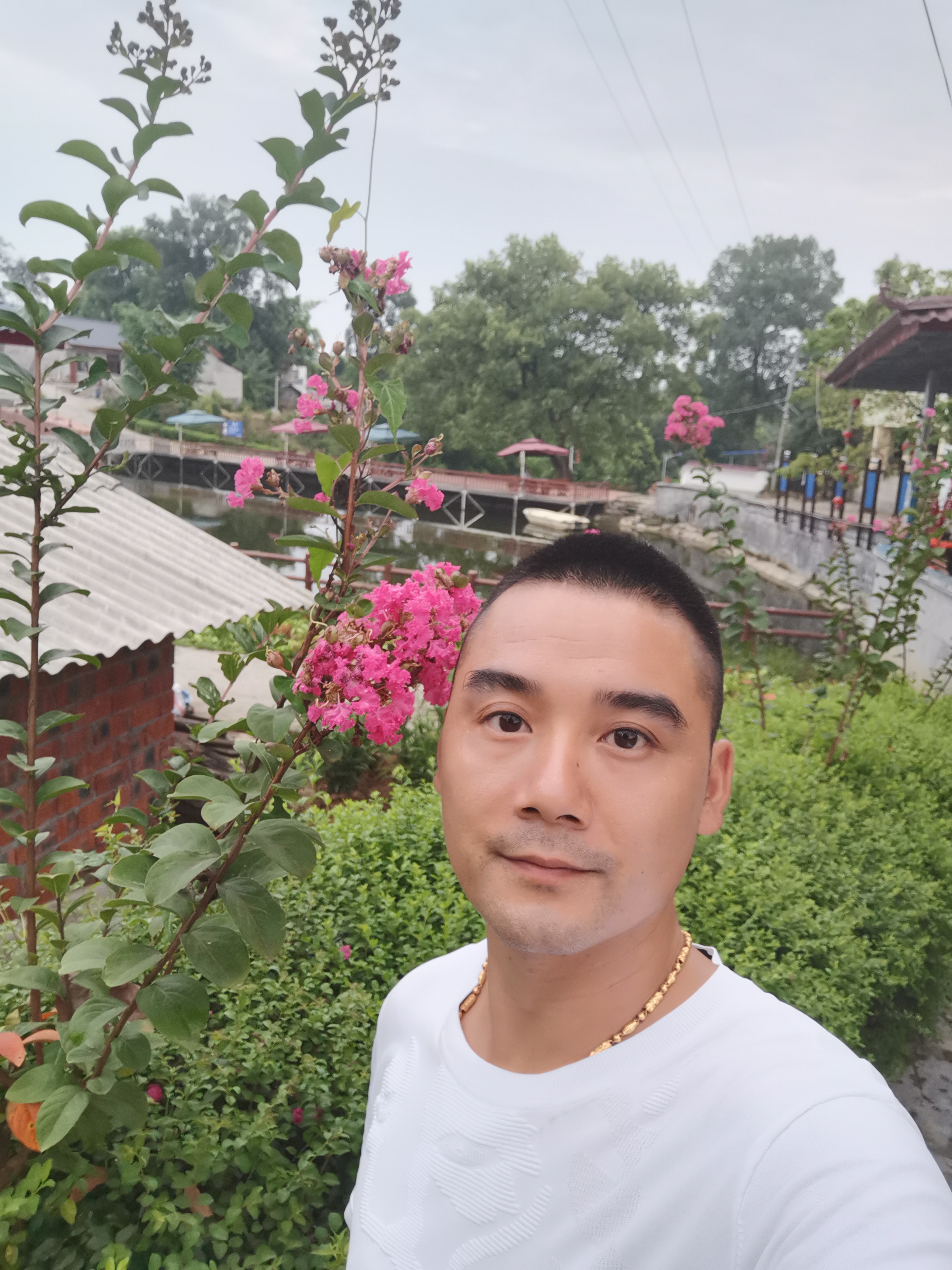 地方无关紧要而是在乎和哪个一块