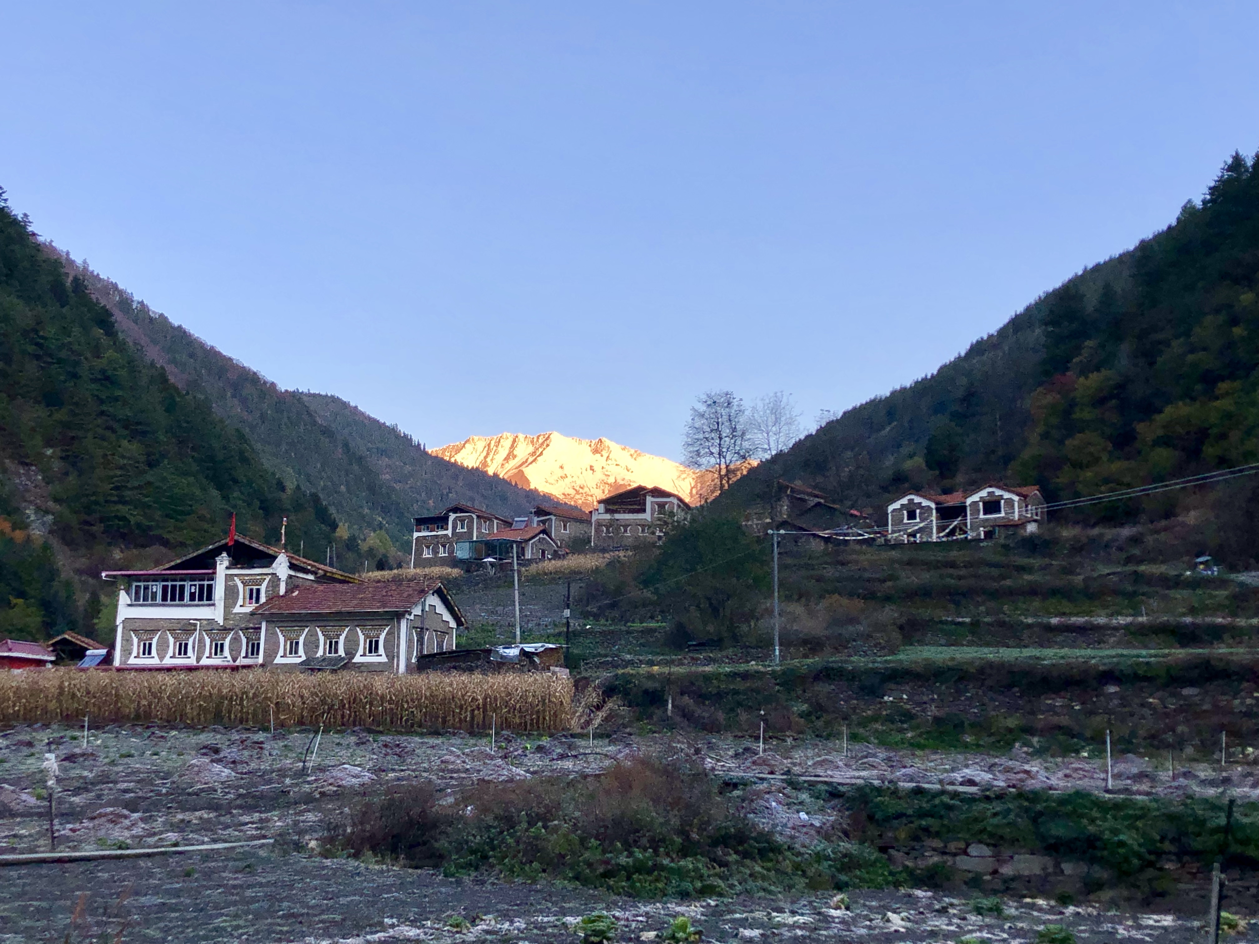 地方无关紧要而是在乎和哪个一块
