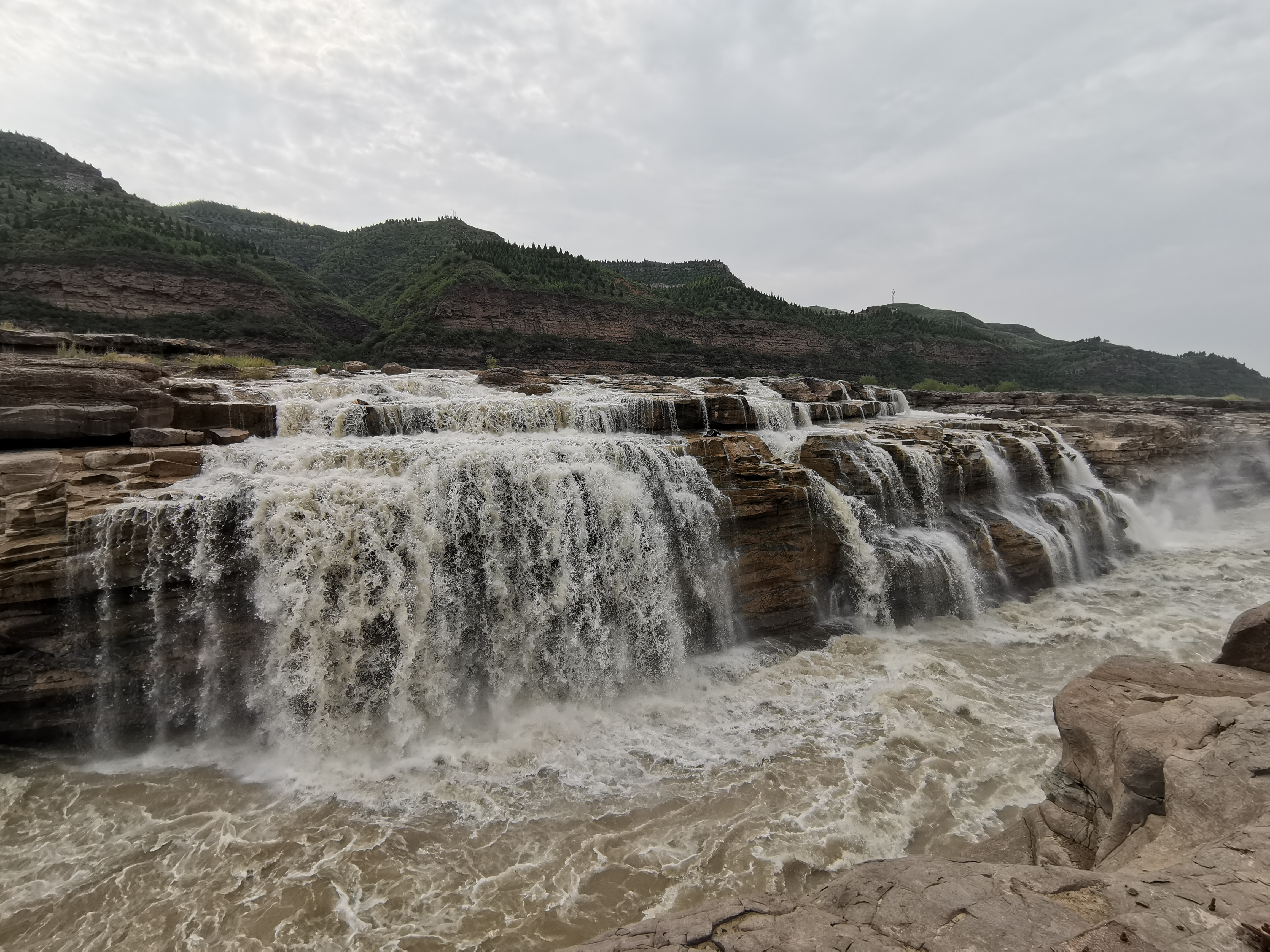 秦晋游日记九,壶口瀑布,中华民族的大合唱。2020年6月27日,星期六,晴。