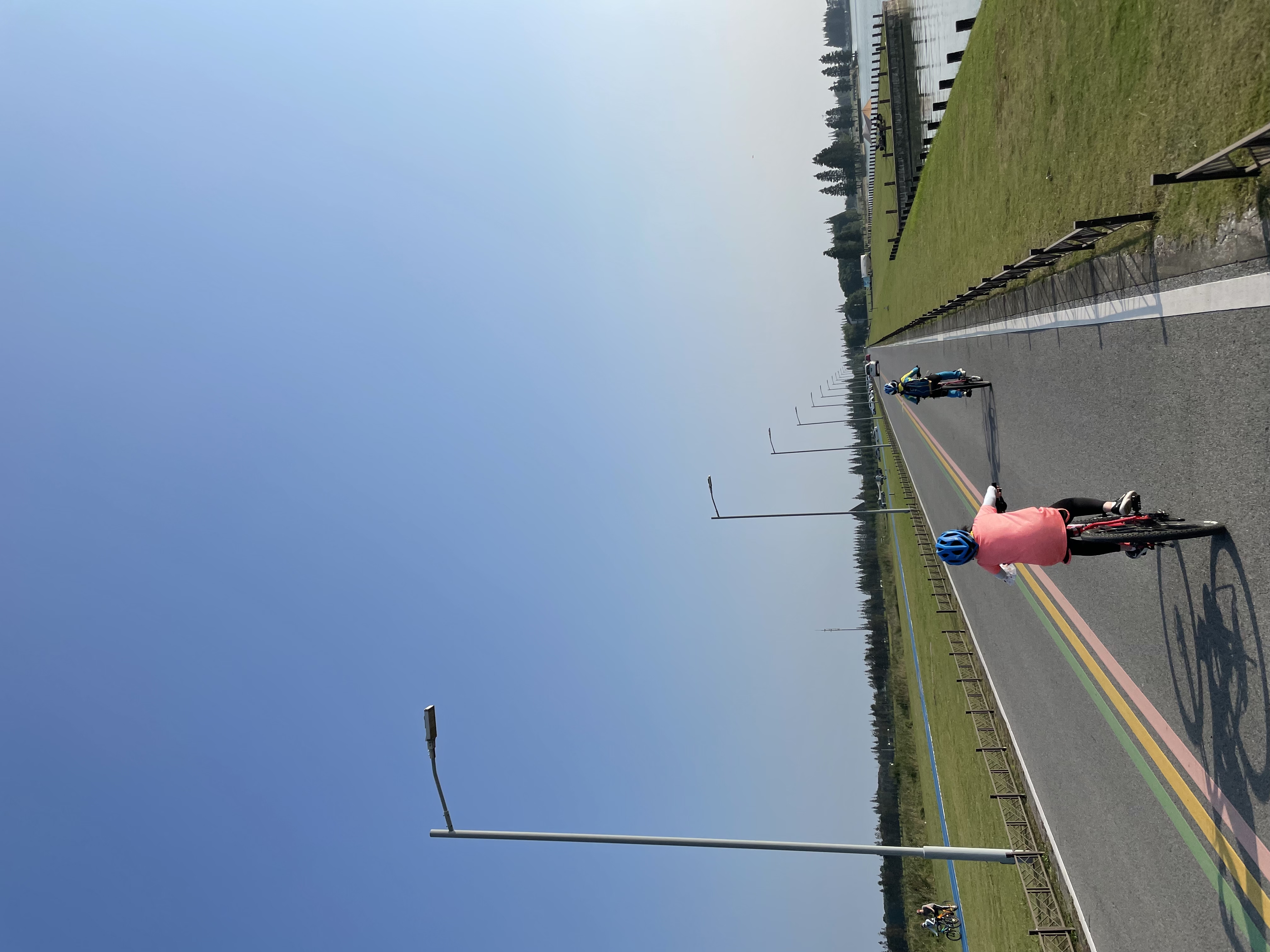 落日与游客,秋水共骑行——环淀山湖骑行游记,淀山湖旅游攻略-游侠客