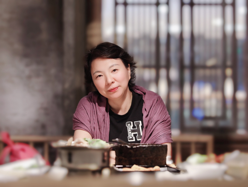 我眼中的你们— —从自己熟知的地方，到你们的世界，行走间，你们的形象定格在我的眼中，填满了我的心间。每当回想，充满力量！