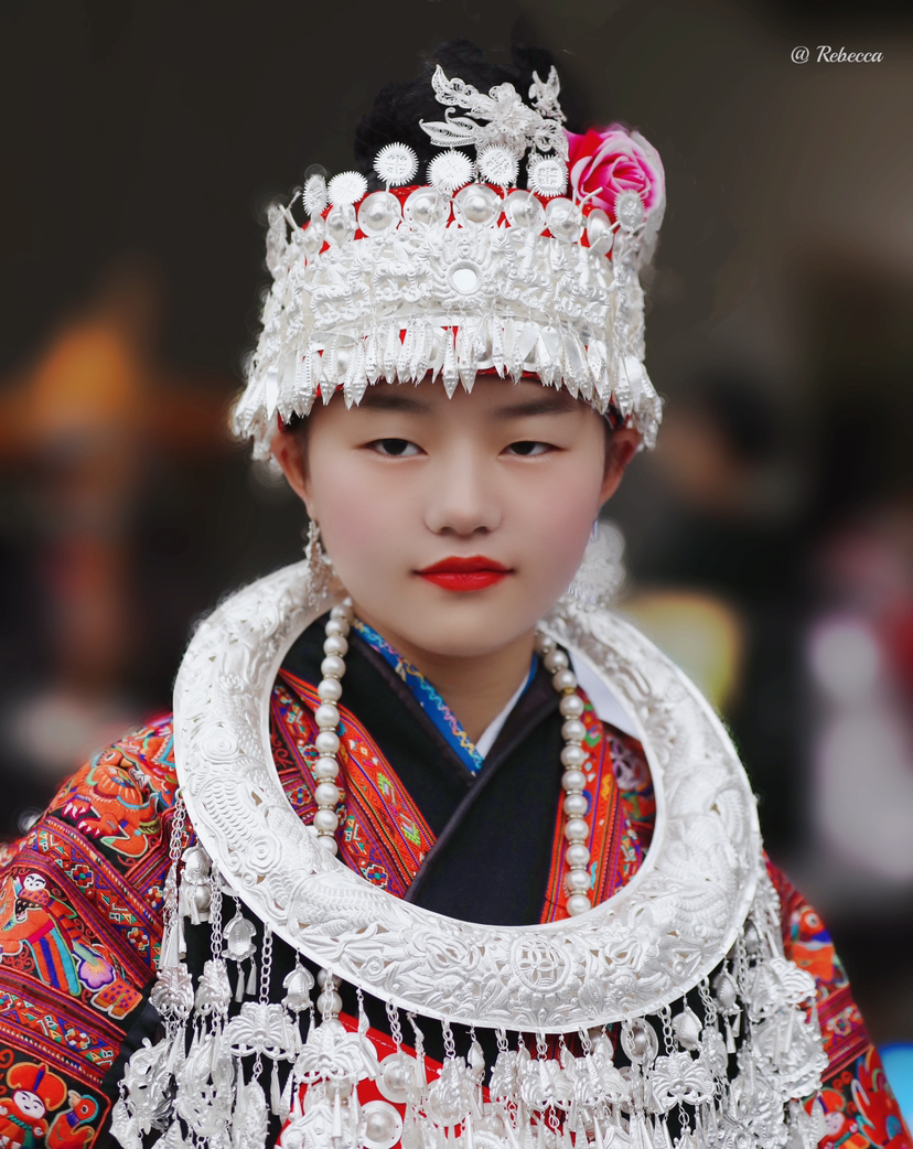 我眼中的你们— —从自己熟知的地方，到你们的世界，行走间，你们的形象定格在我的眼中，填满了我的心间。每当回想，充满力量！