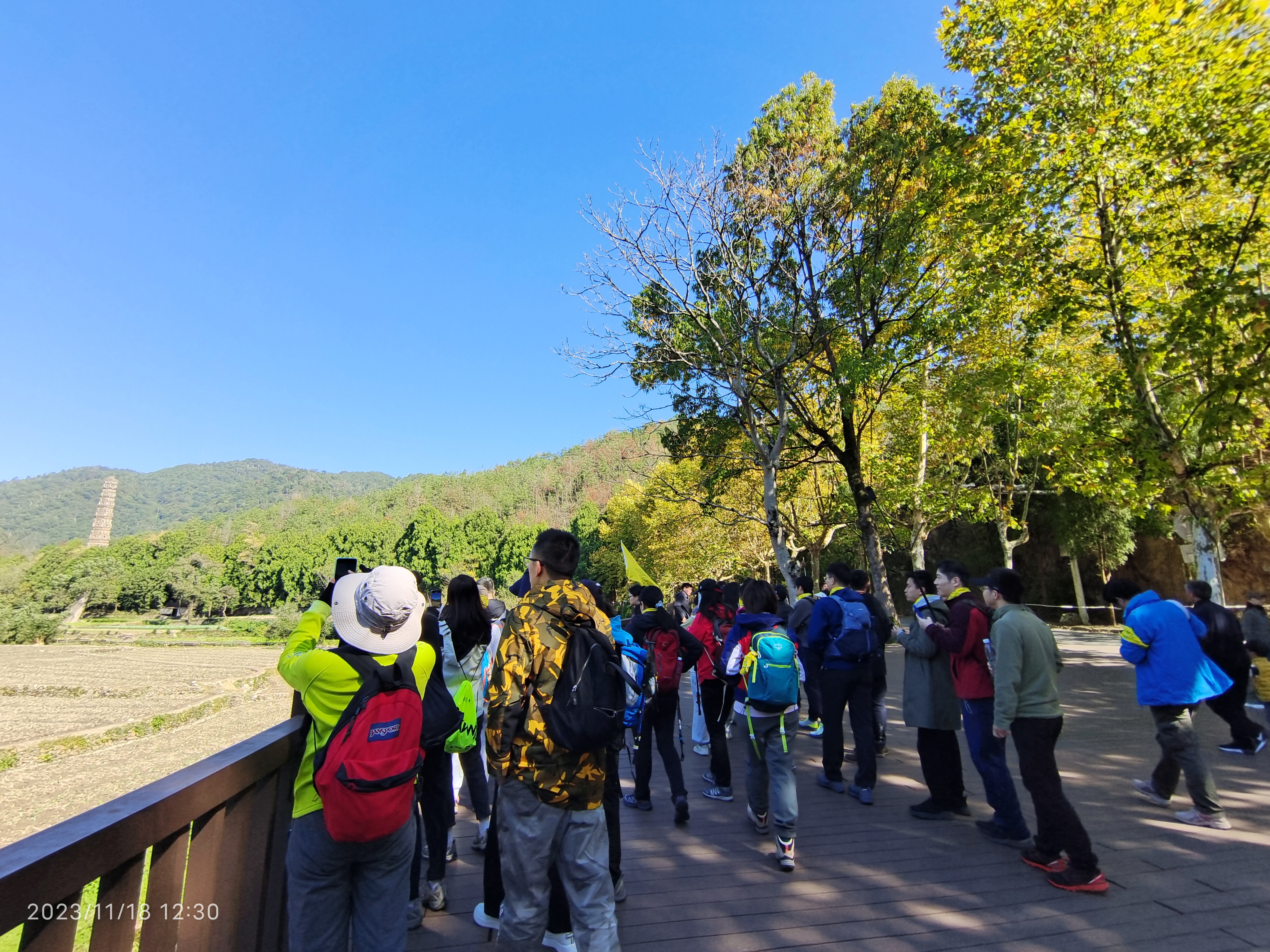 秋色渐浓，佛法与徒步的完美结合—231118－19国清寺黄南古道,黄南古道旅游游记