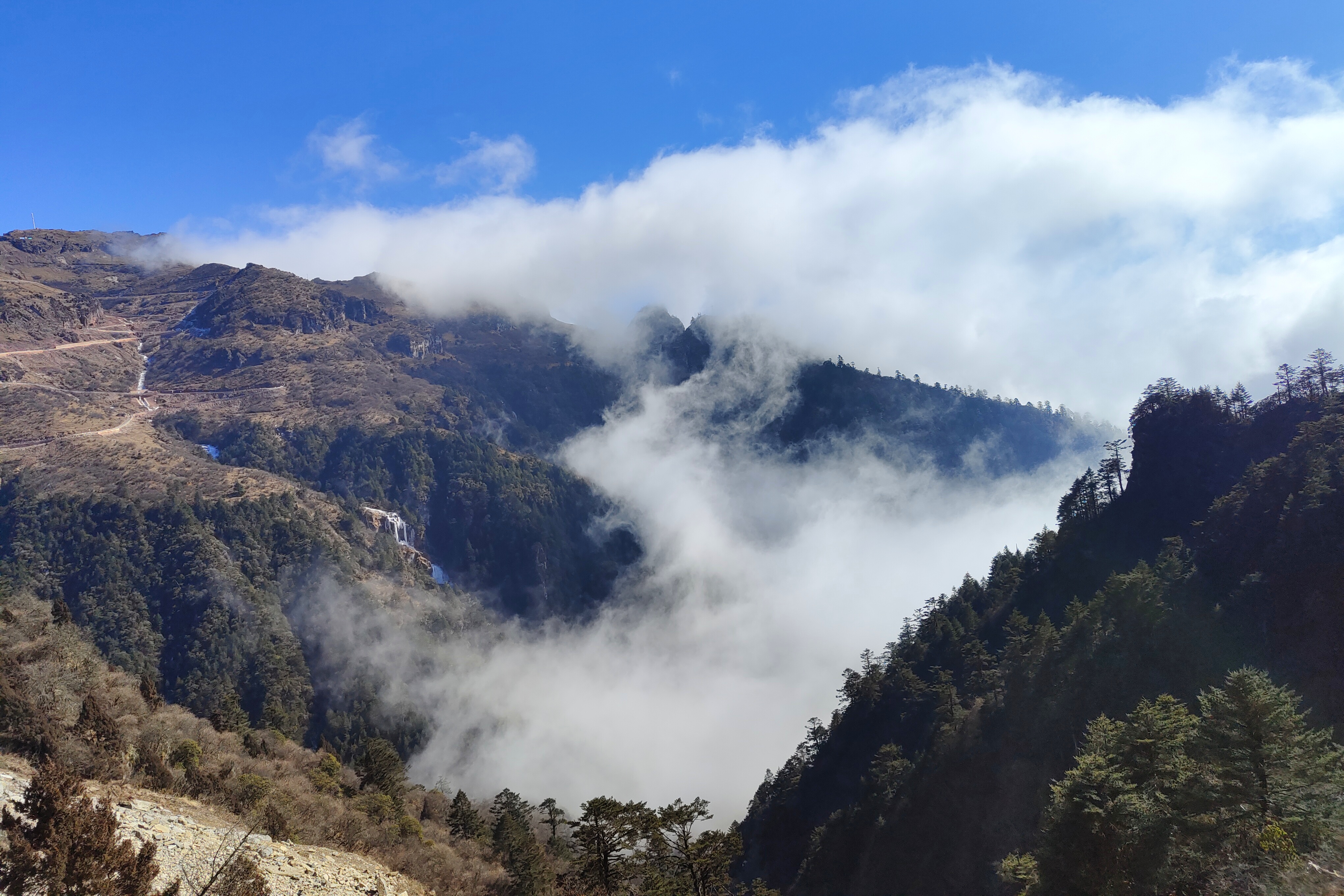 牛背山冰雪环线丨冬游川西,邂逅那些人少景美的旅行地,川西旅游攻略