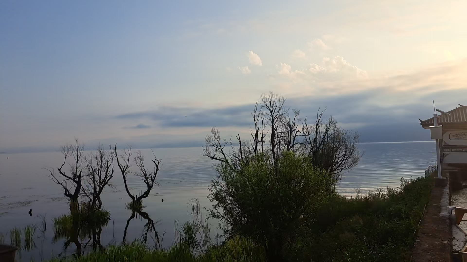洱海