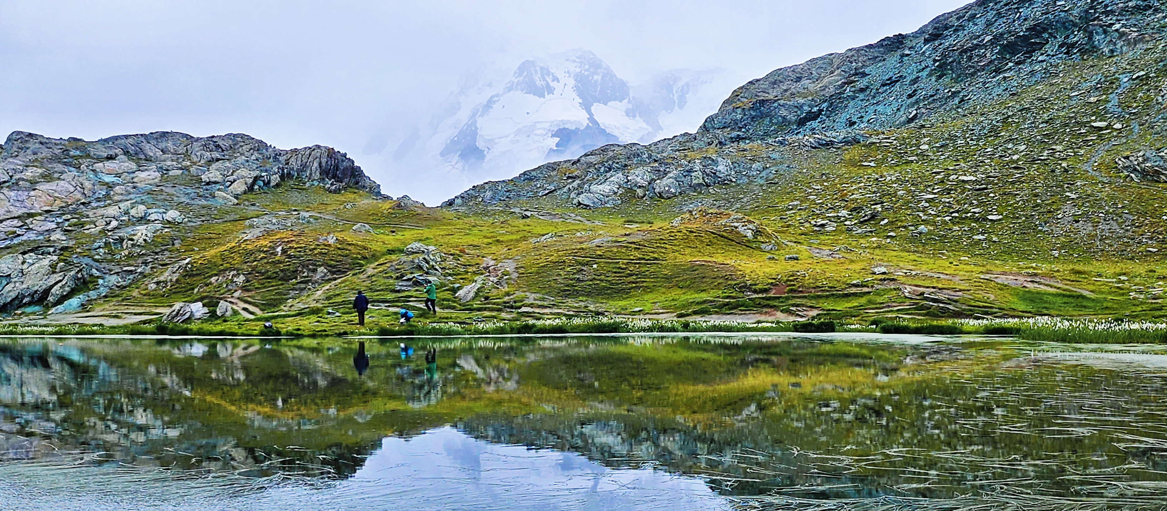 瑞士 | 从雪山之巅到翠绿山谷的旅游故事