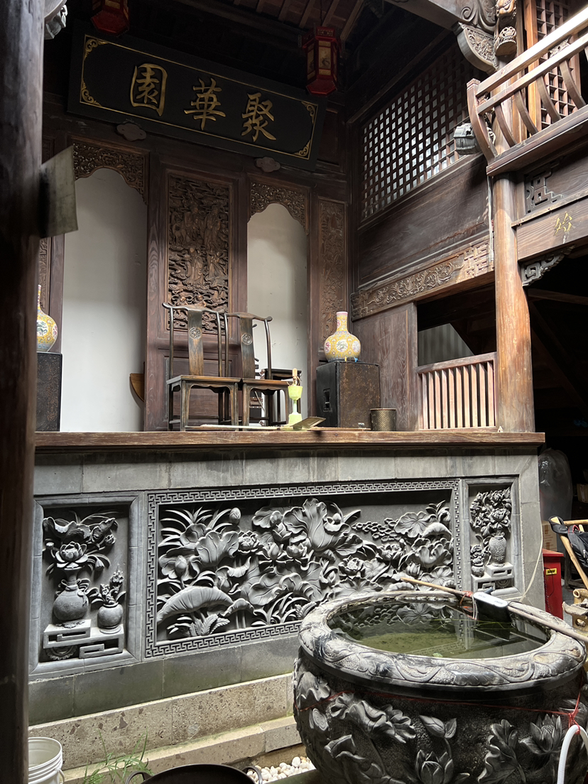 荻港古村