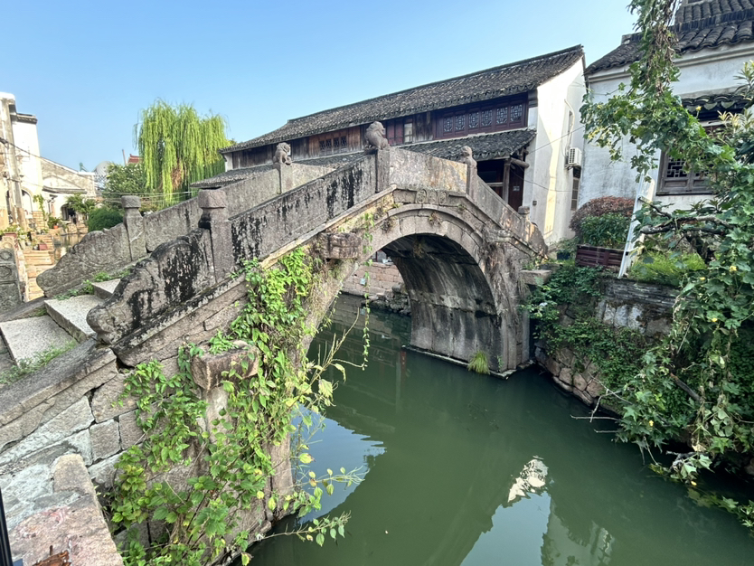荻港古村