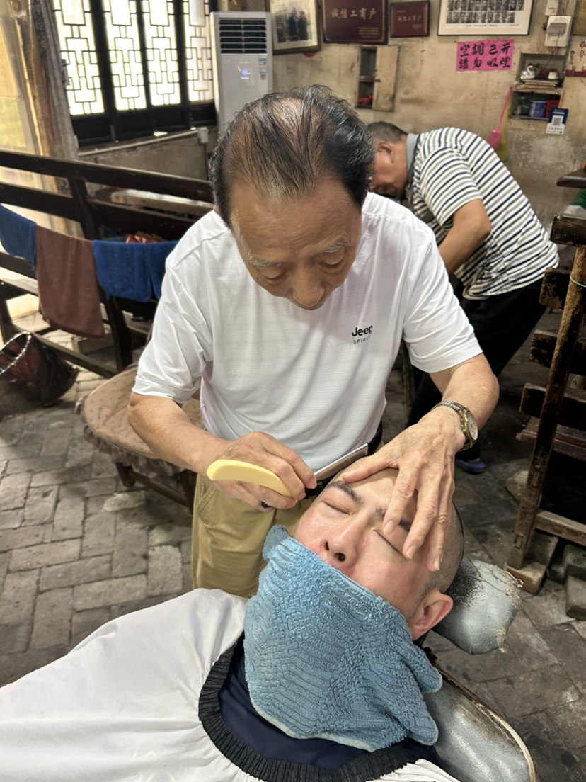 荻港古村
