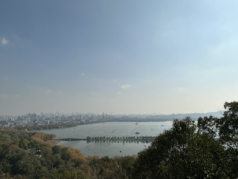 宝石山