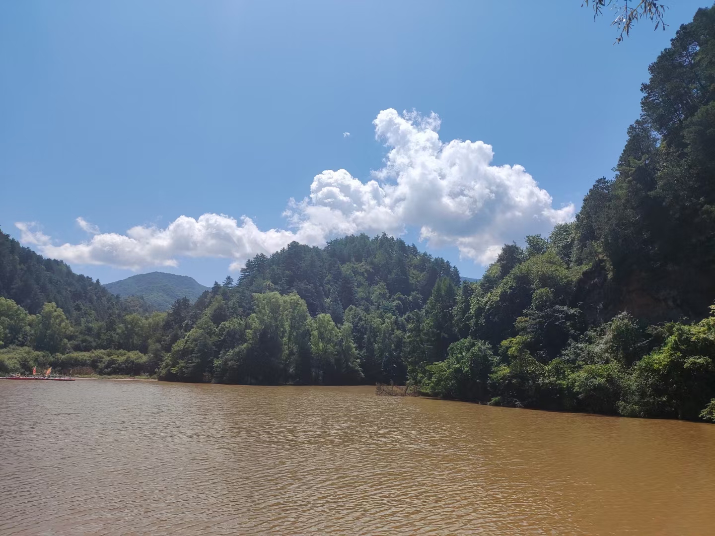 麦积山徒步