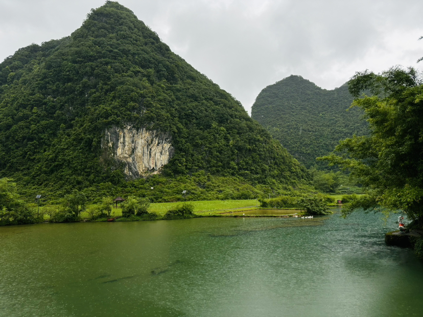 烟雨濛濛游鹅泉