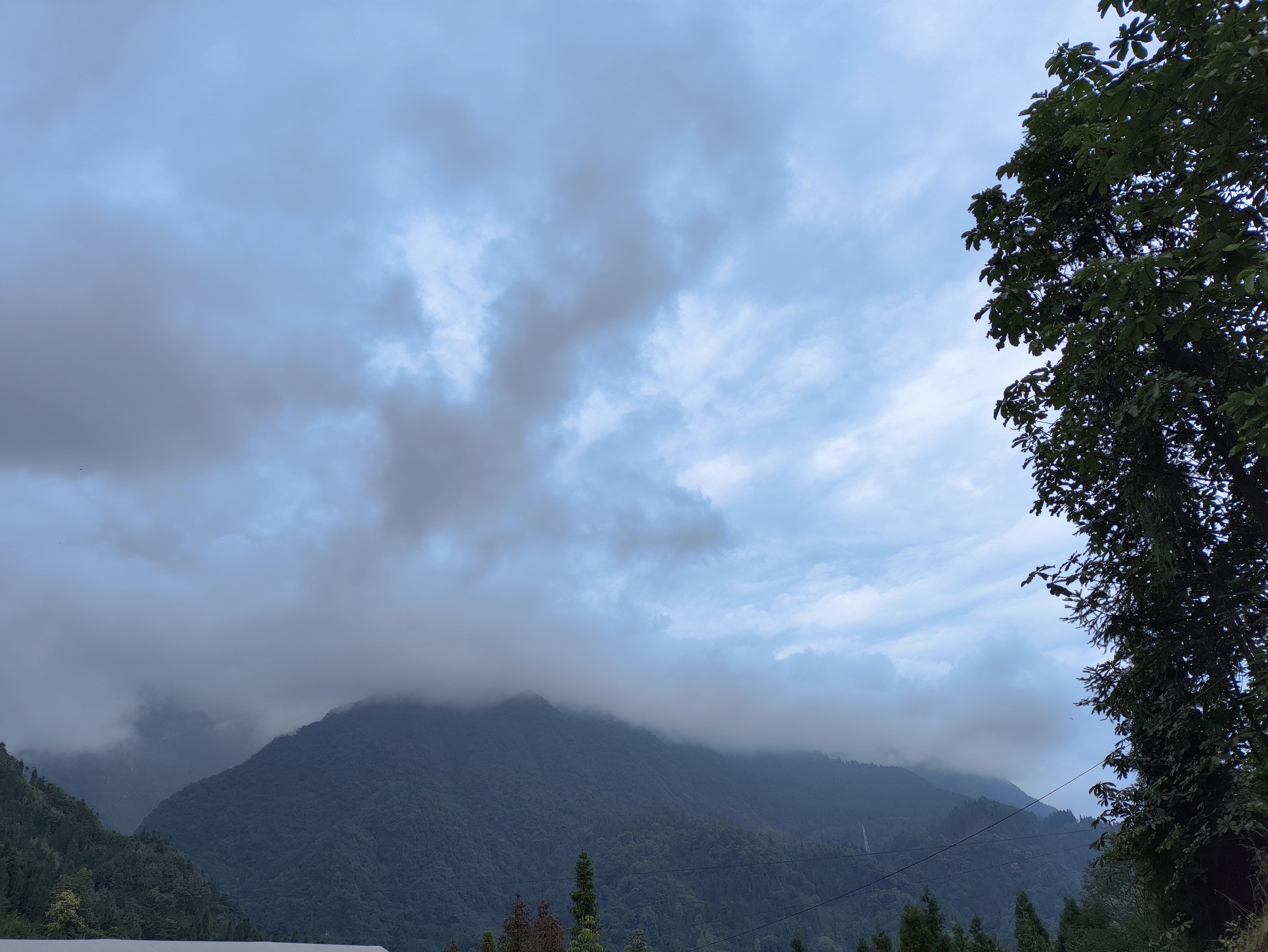 无痕山野游