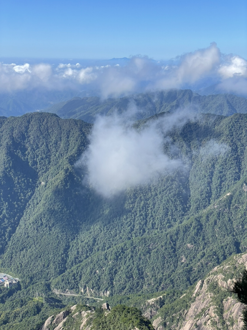 天都峰探奇