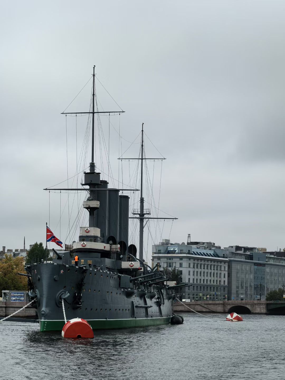 见到阿芙乐尔号