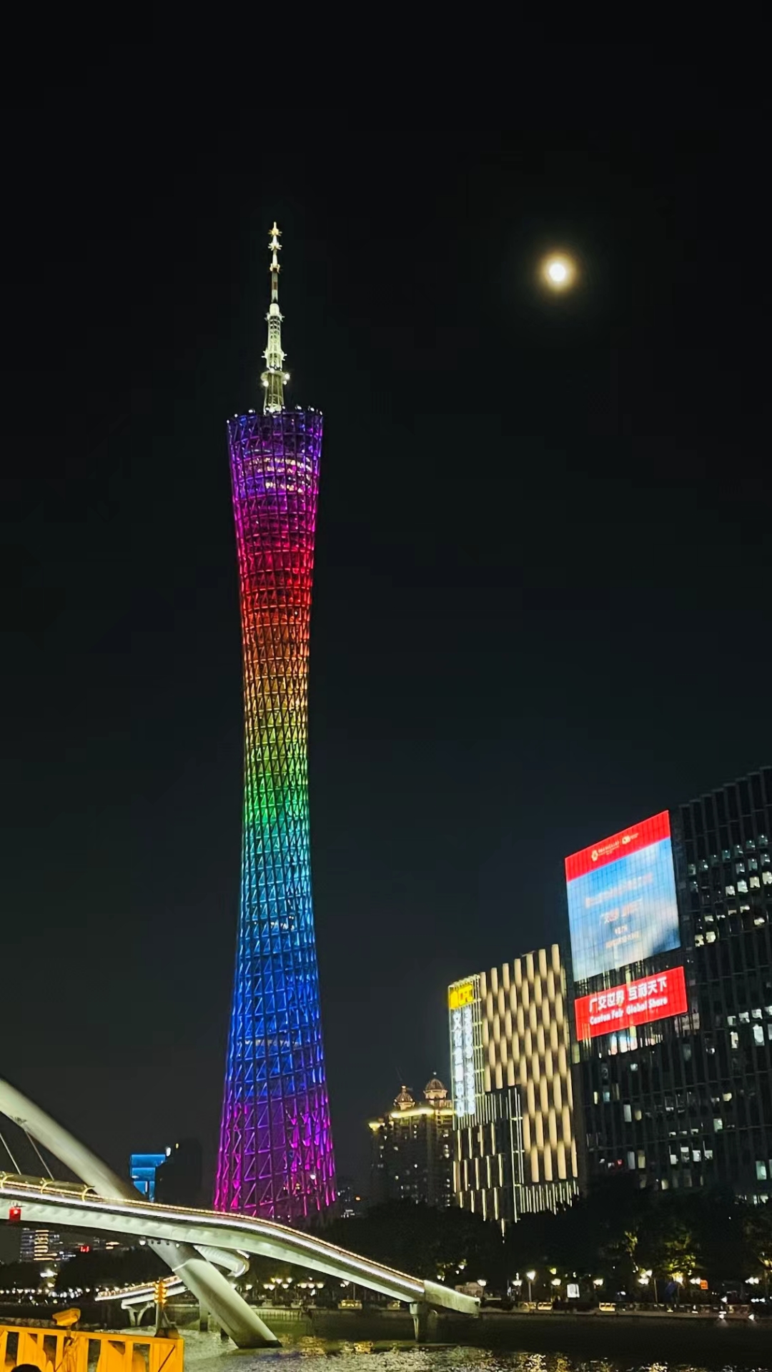 夜游珠江