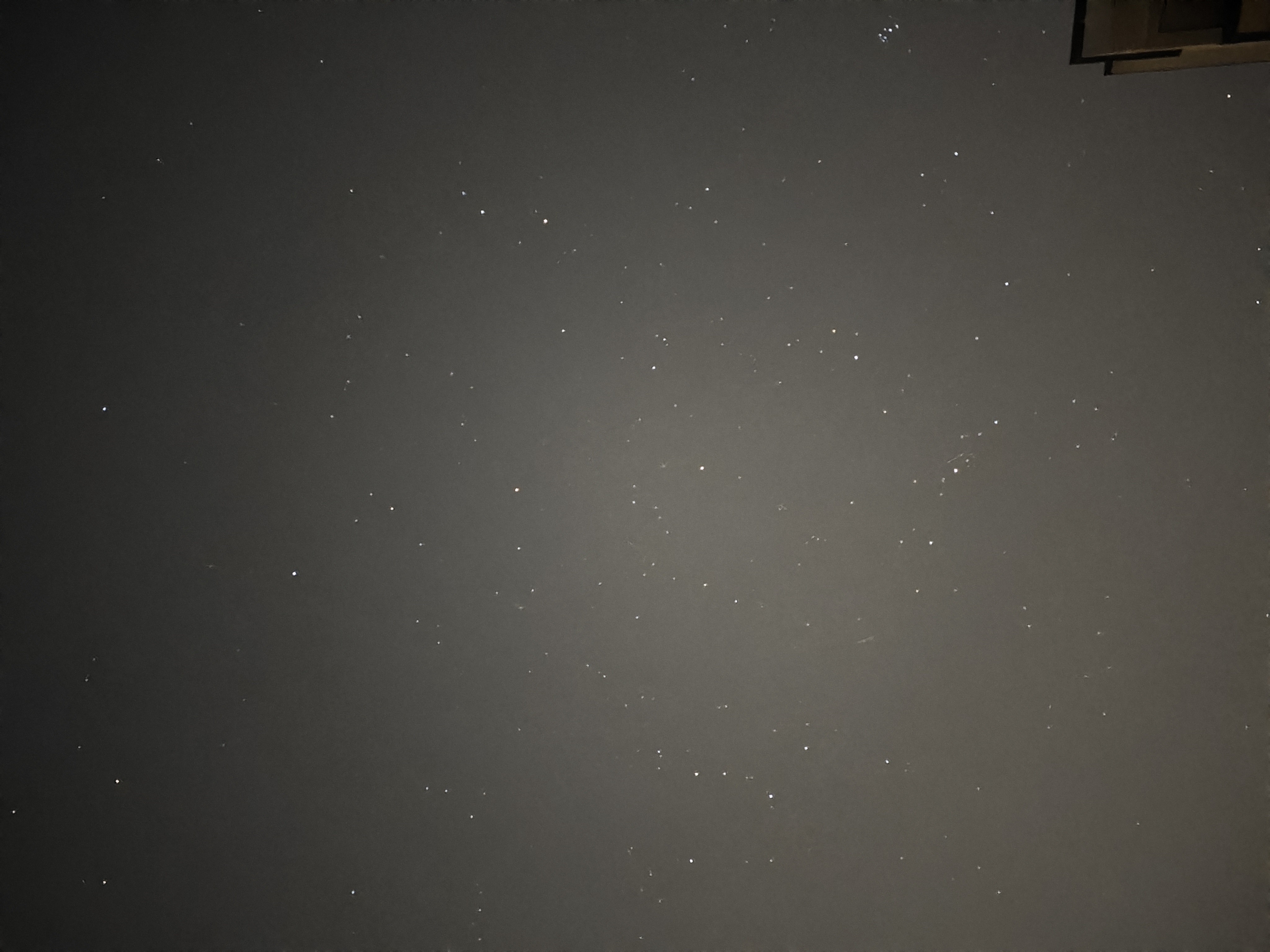 看星星啦。