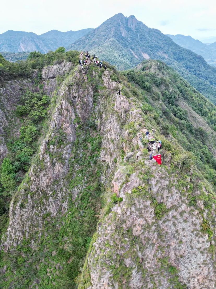 野攀·浦江云掌岩-金子岩-薄刀岩环线