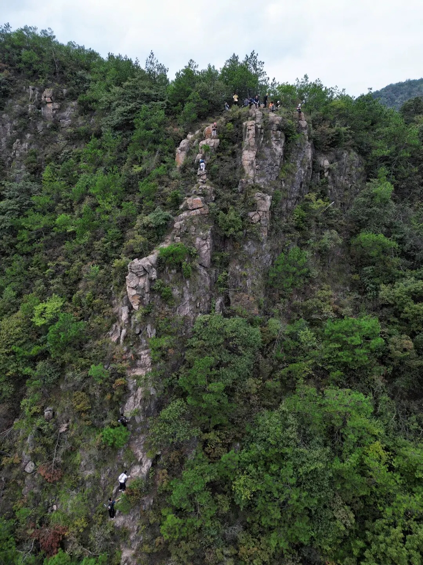 野攀·浦江云掌岩-金子岩-薄刀岩环线
