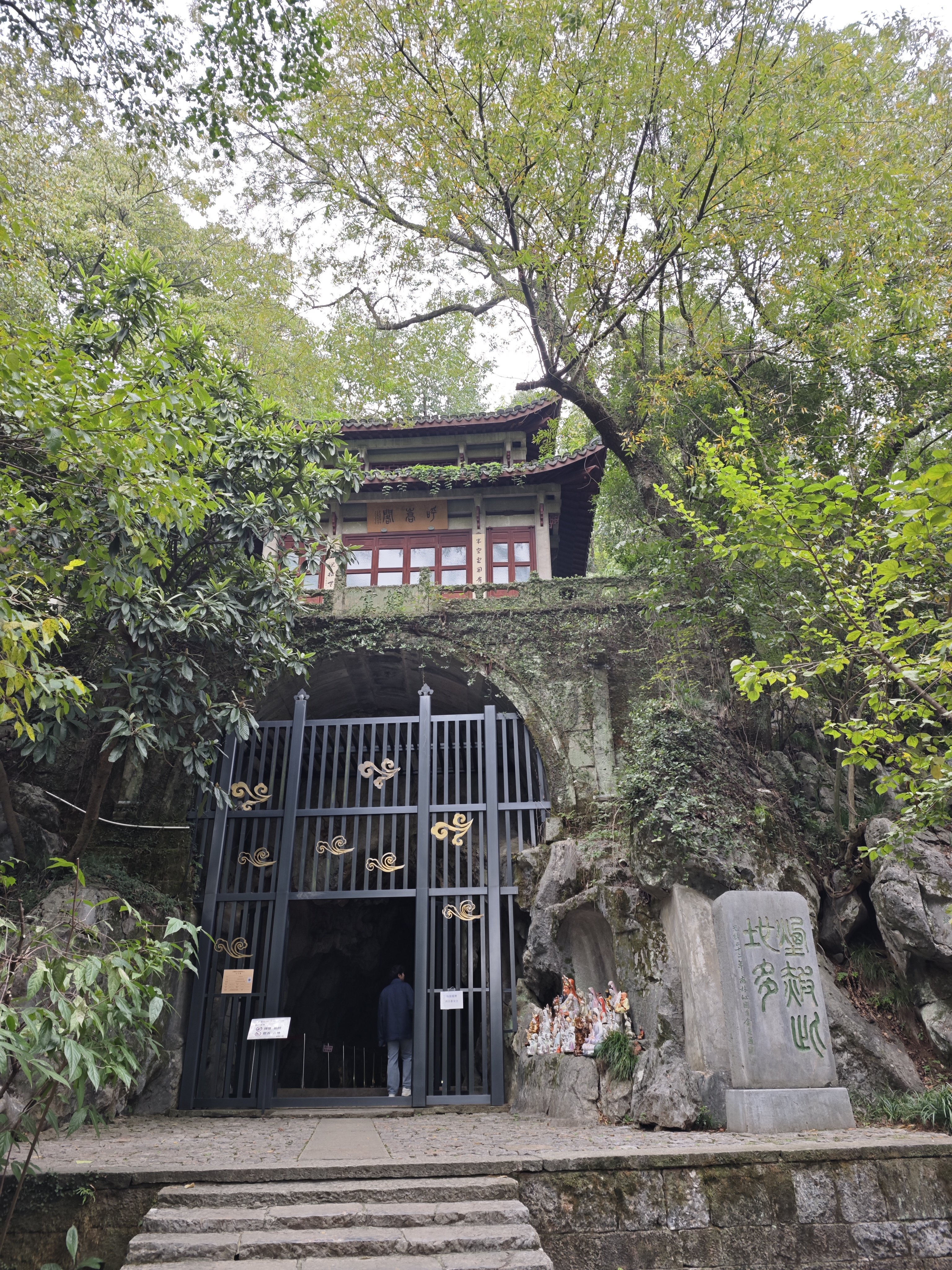 从吴山广场到南高峰
