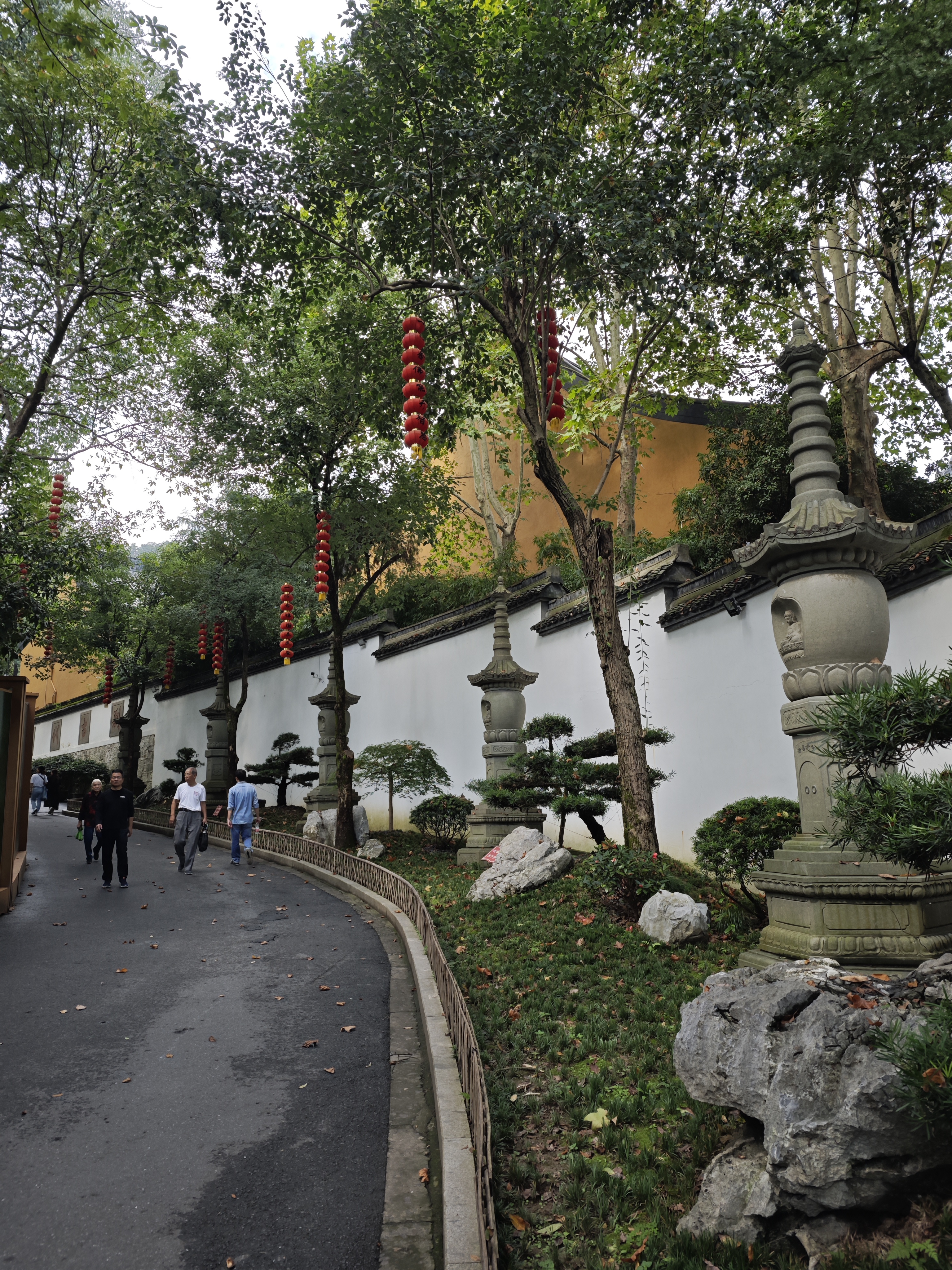 法喜寺灵隐寺游记