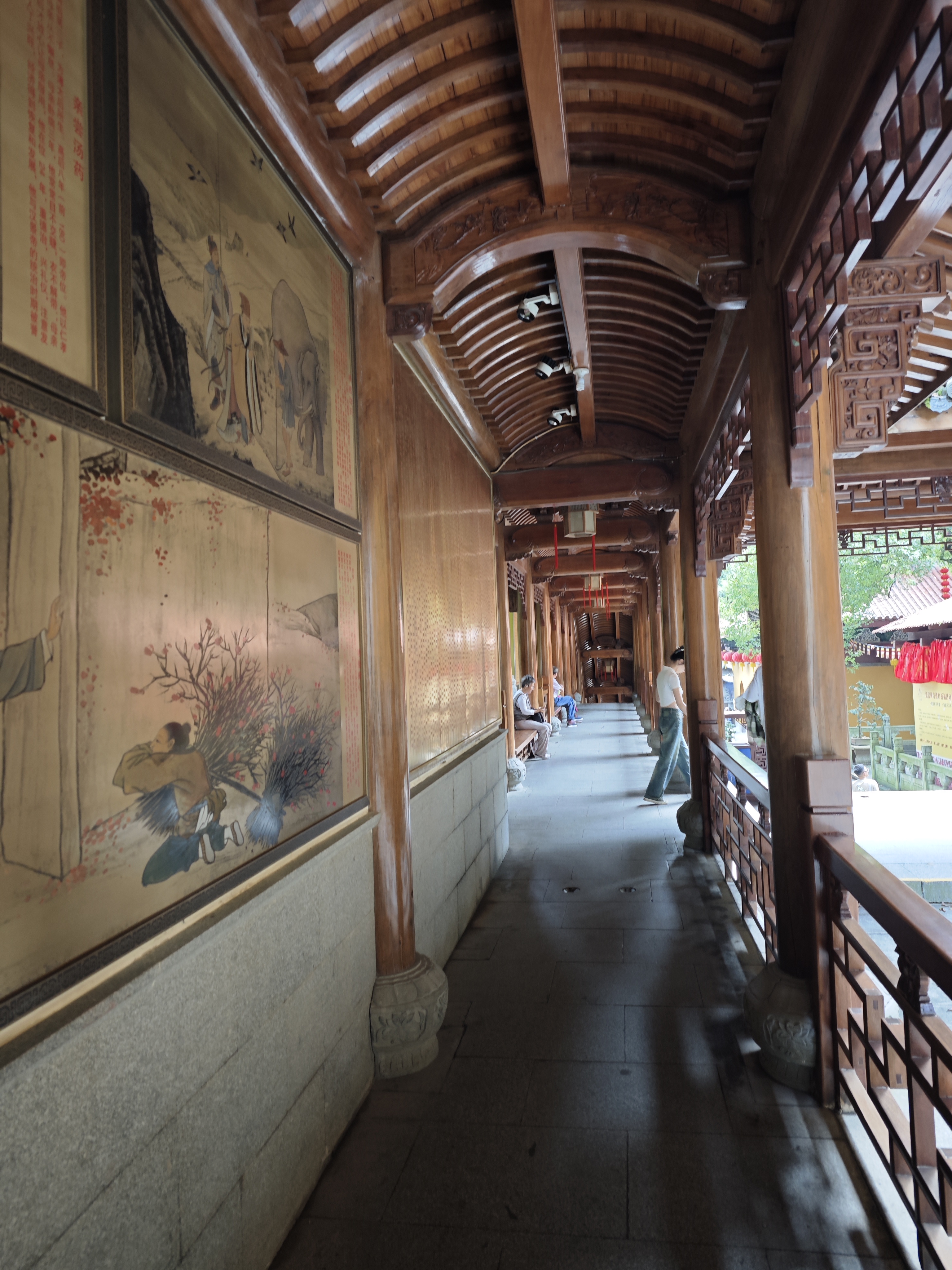 法喜寺灵隐寺游记