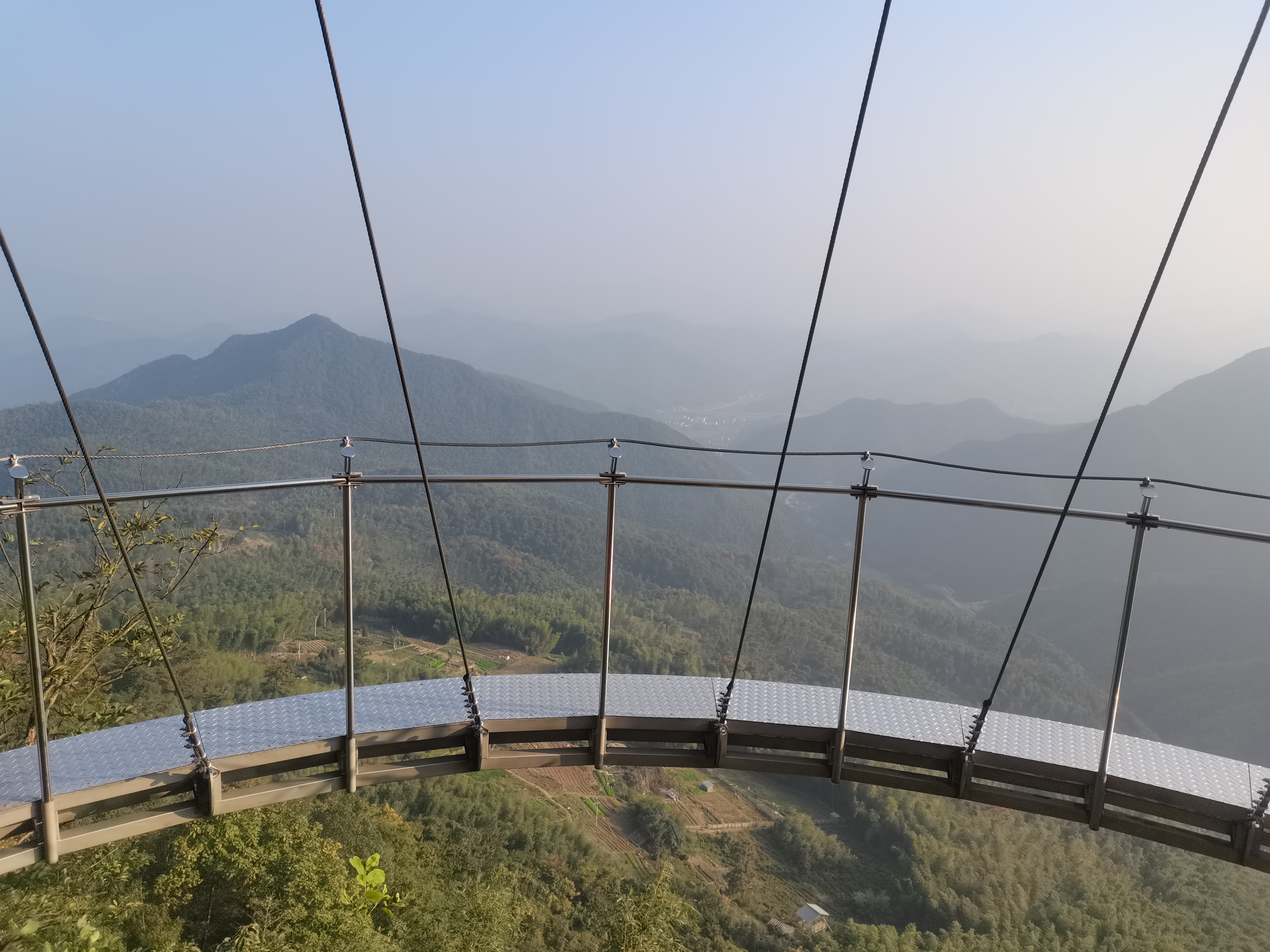 绍兴刻石山飞拉达