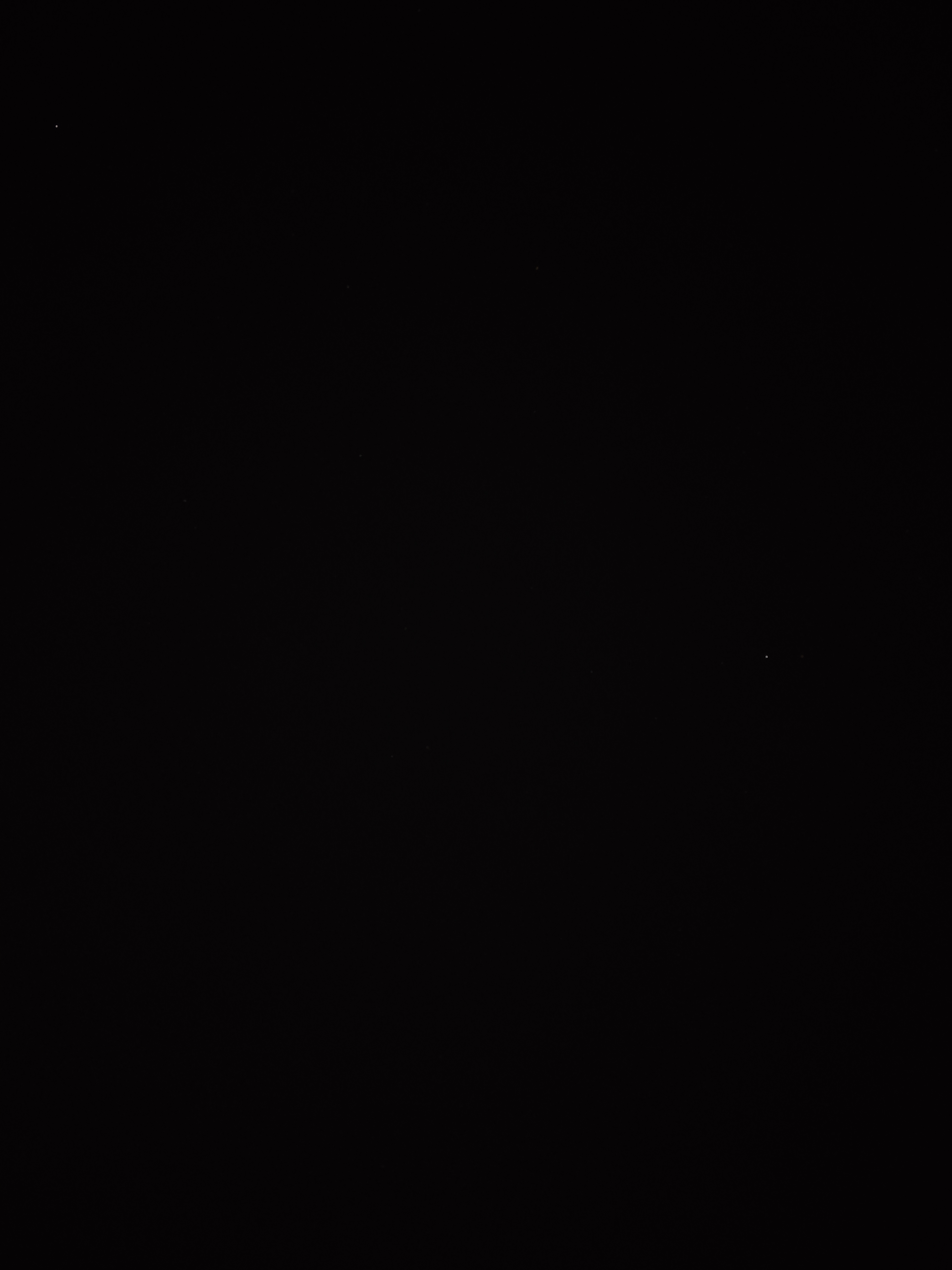 观星之旅✨夜幕即将来临，我踏上了一场梦幻的观星之旅。离得远远的城市的喧嚣，星空璀璨如画卷展开。躺在柔软的草地上，仰望满天繁星，