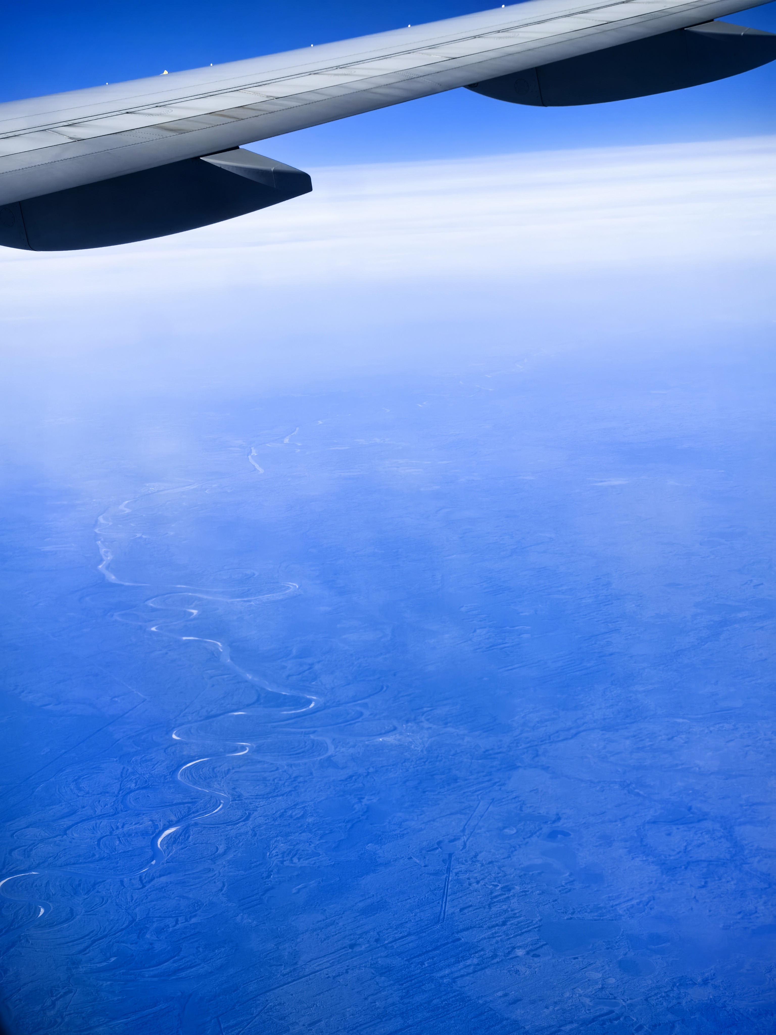 万米高空看河流