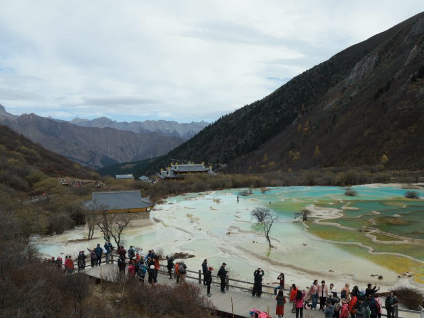 九寨秋色环线之穿越彩林与冰川的奇幻之旅