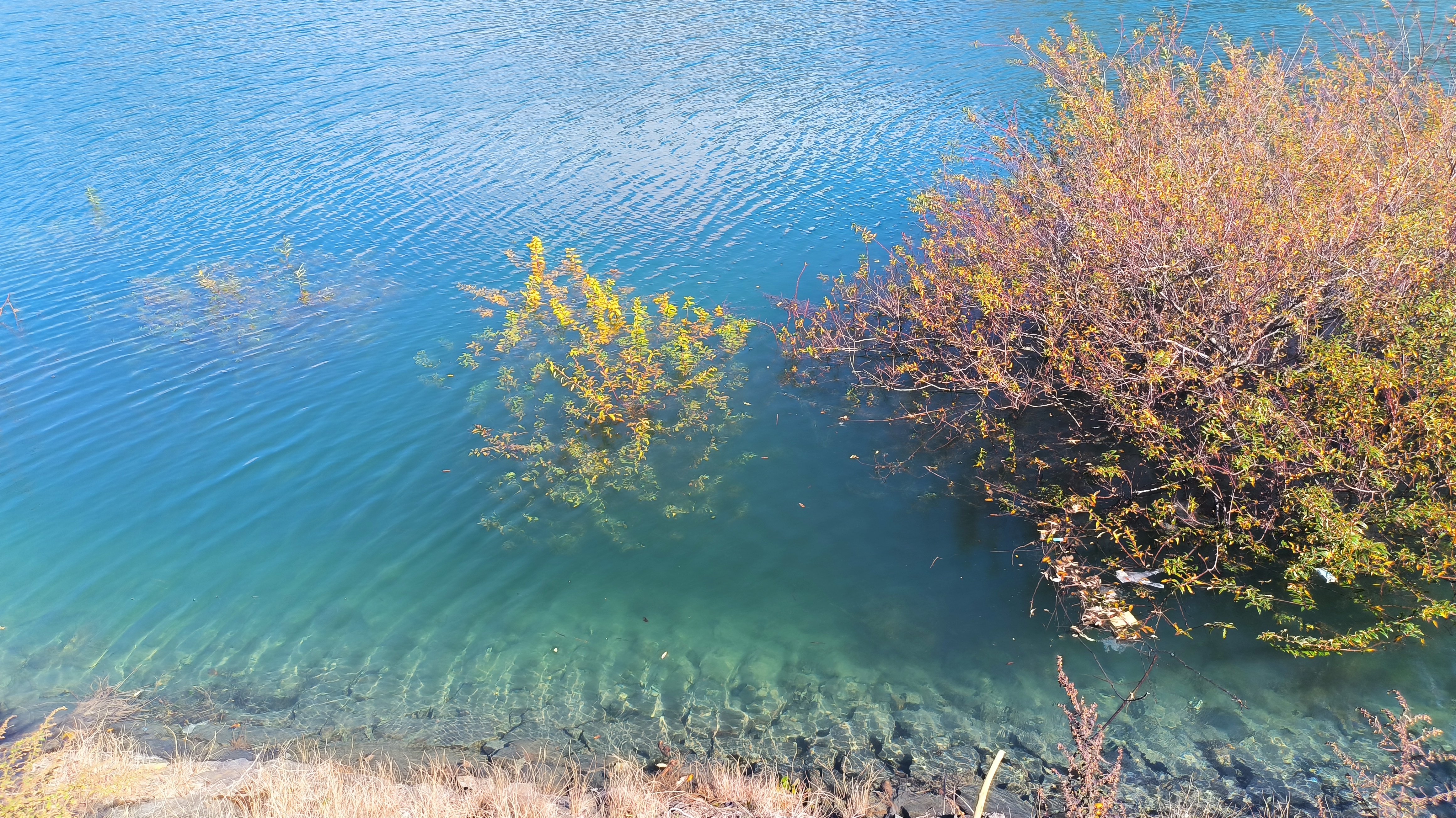宝兴硗碛湖
