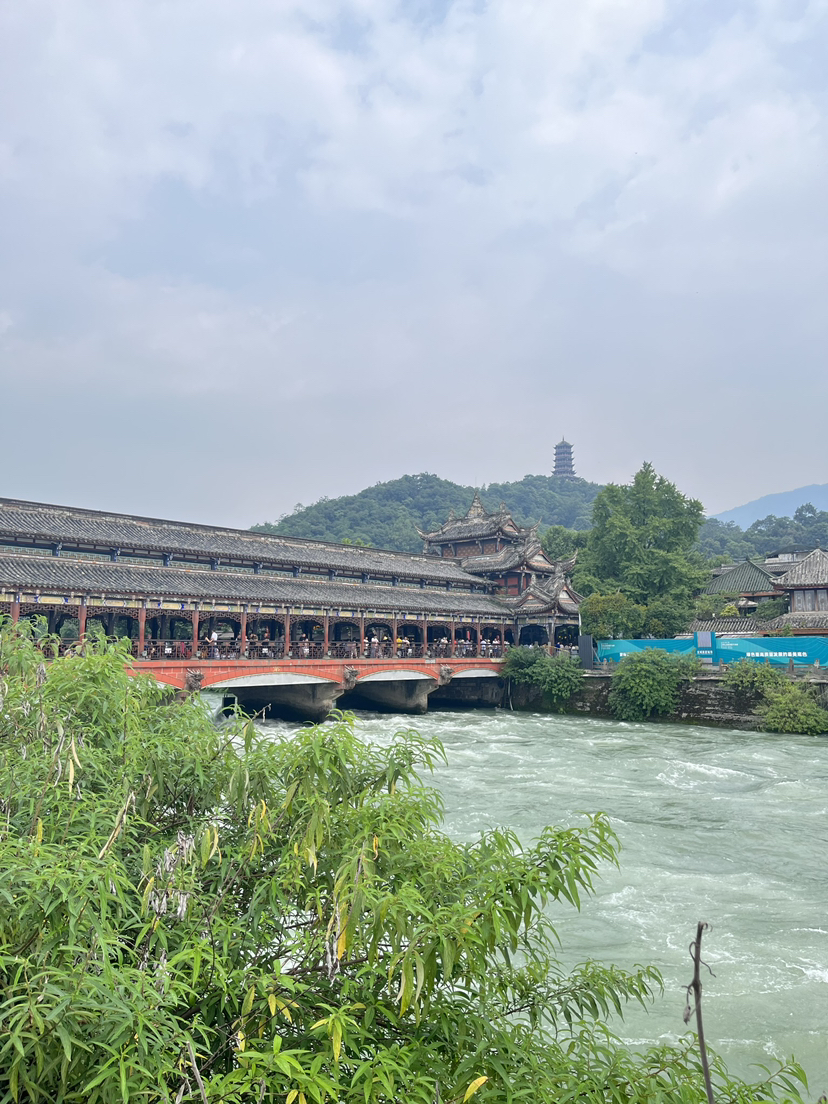 都江堰南桥