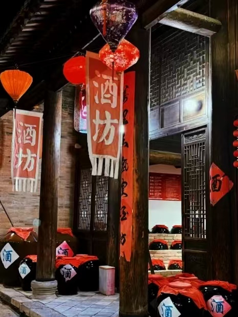 同盟古镇游玩