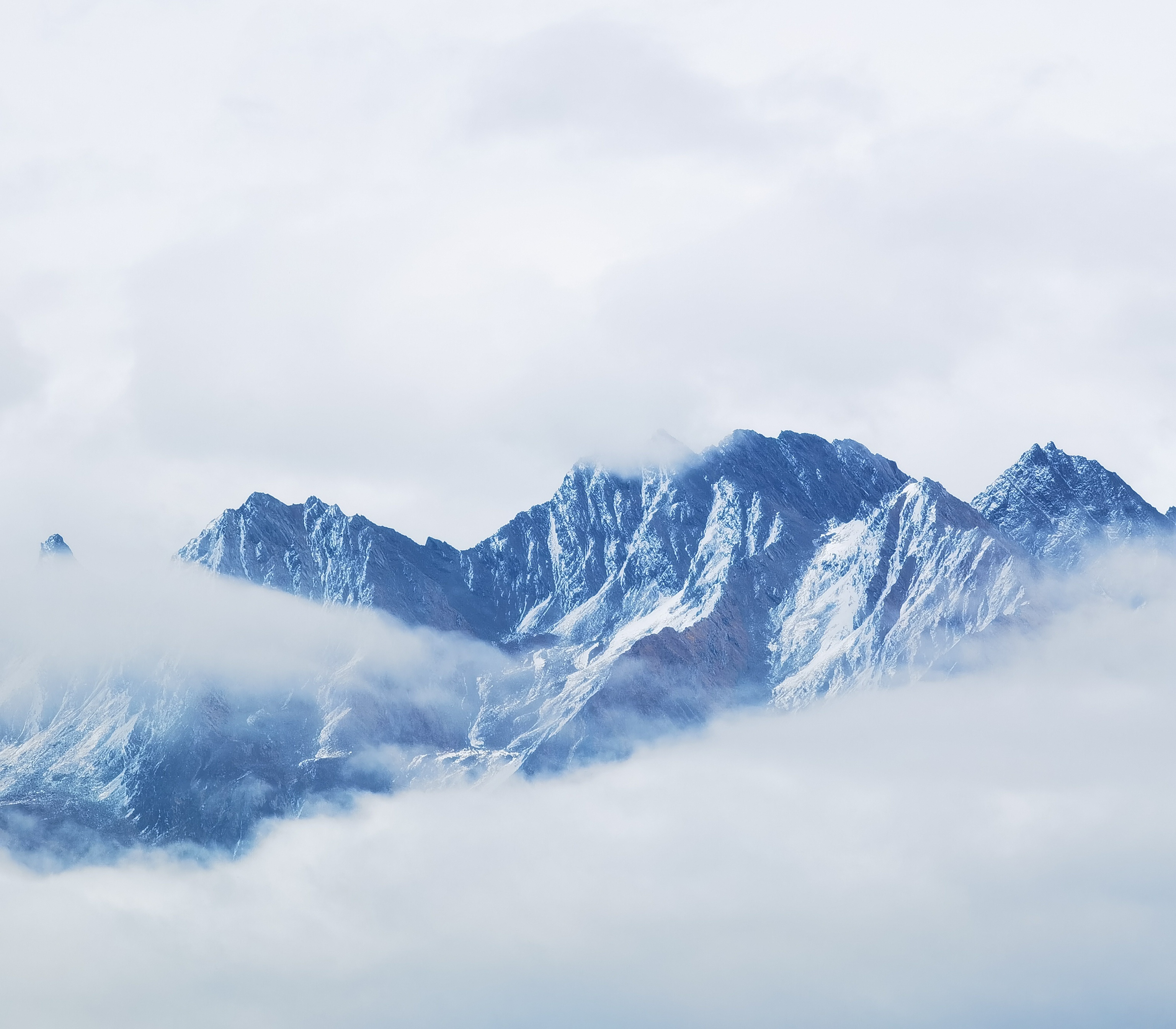 漂亮的雪山