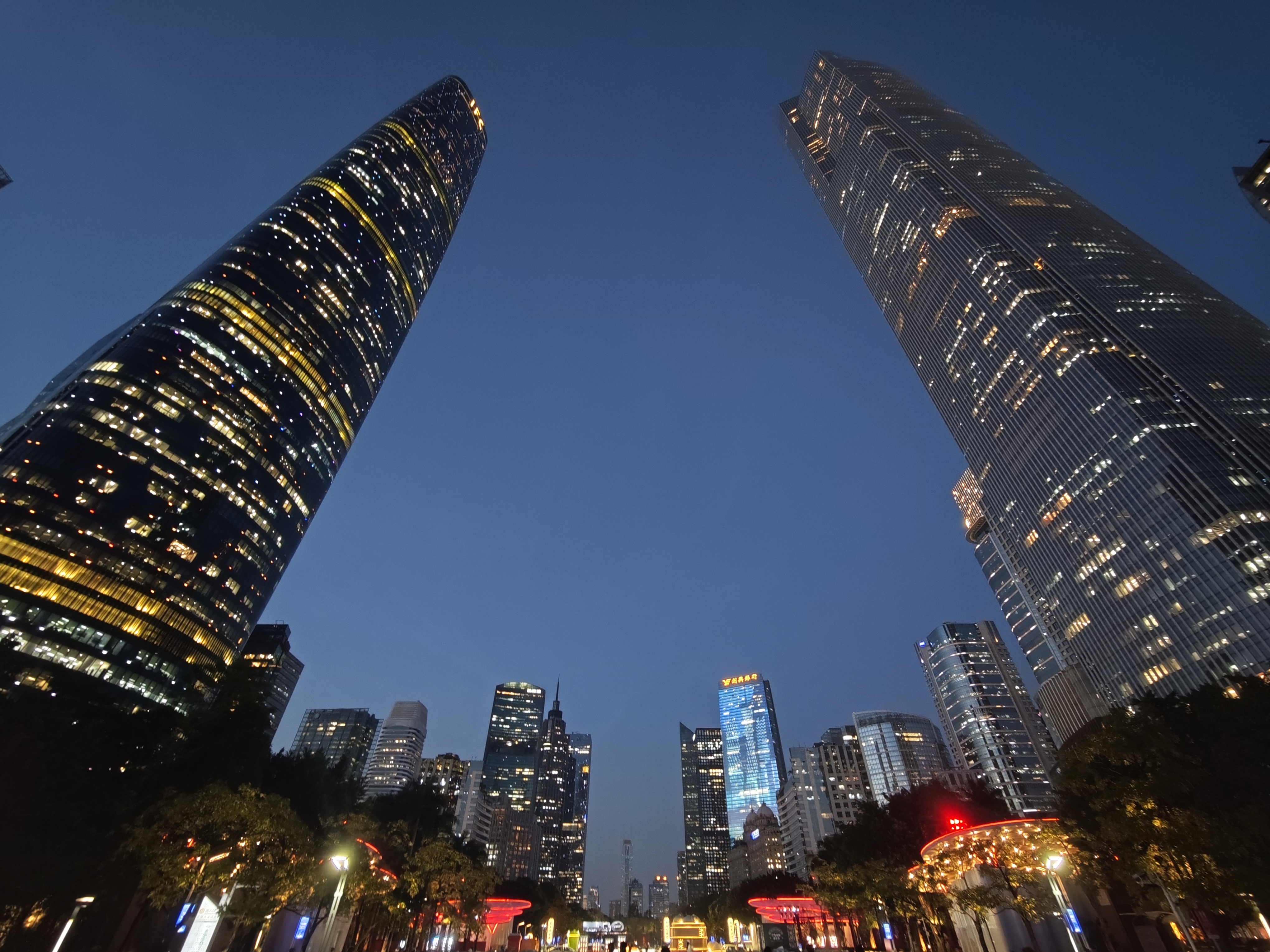 珠江新城溜达