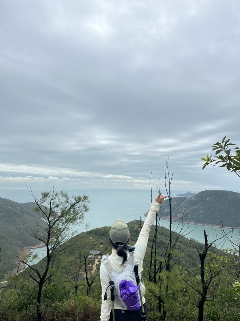 一个人的麦理浩径
