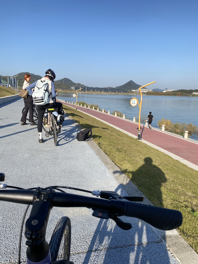 青山湖环湖骑行