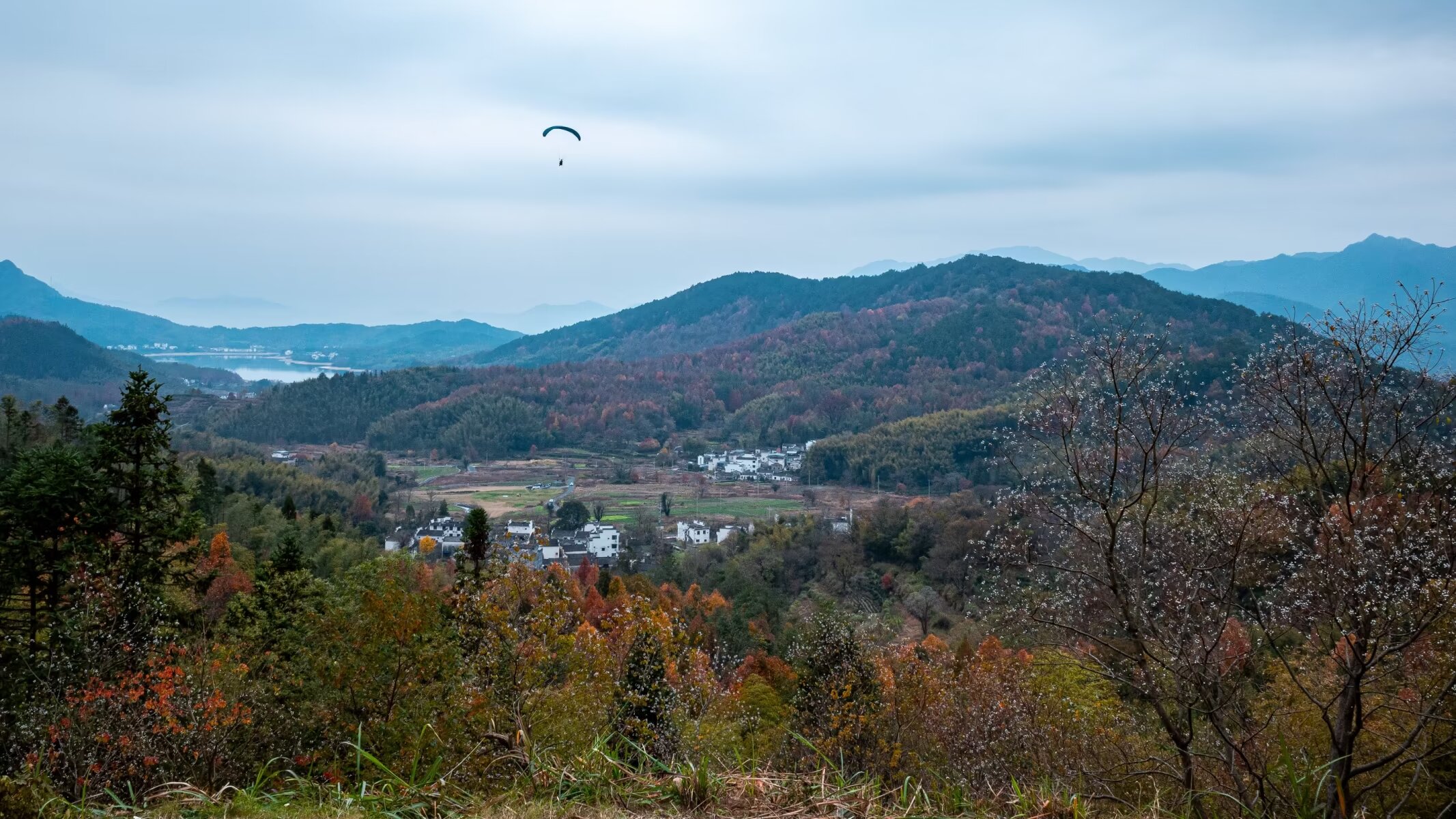 方塘—青龙湾红杉林—朱旺村—宏村—塔川