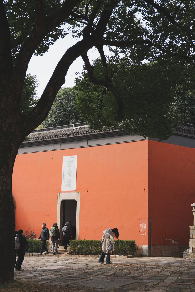 金盖山荻港古镇