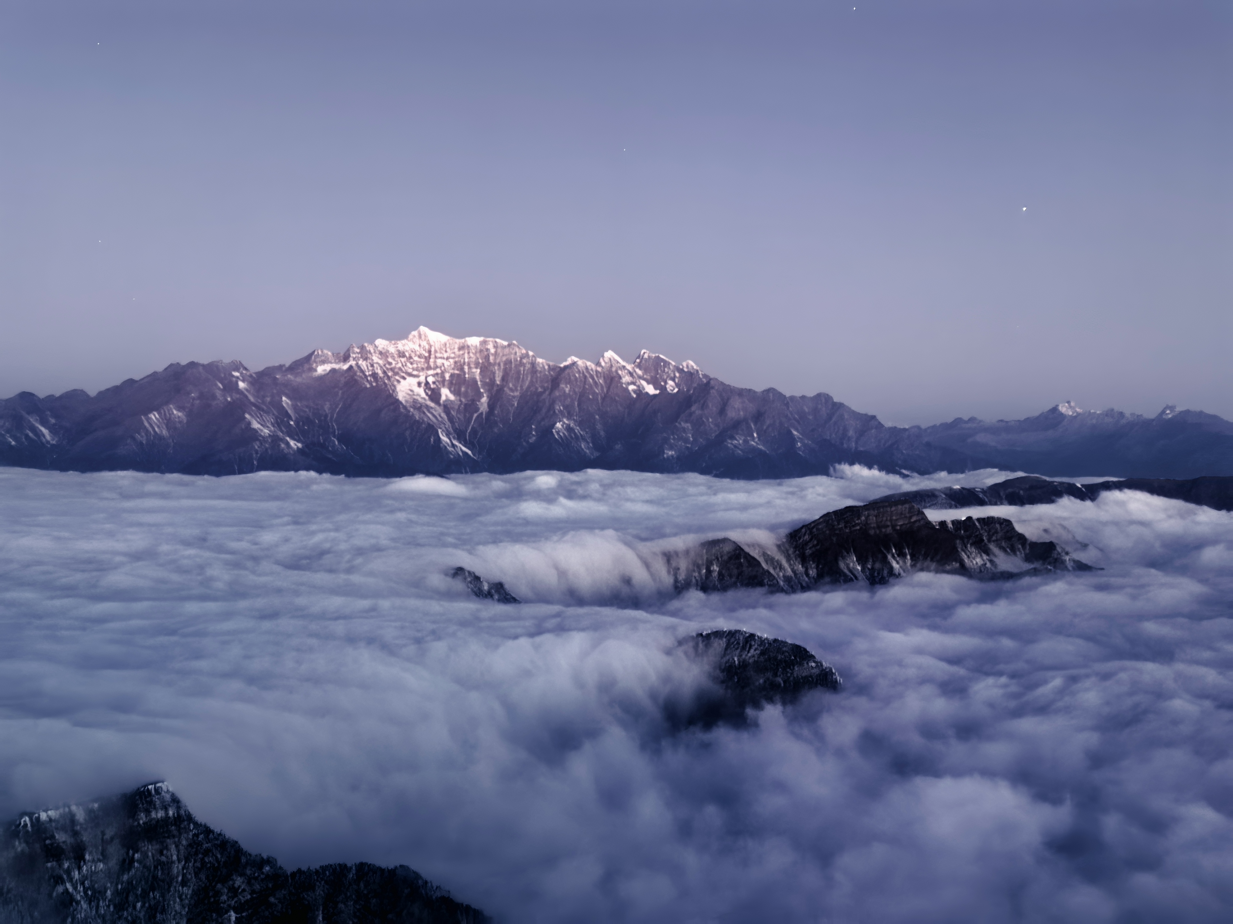 川西雪山巡礼—阳光下视觉盛宴