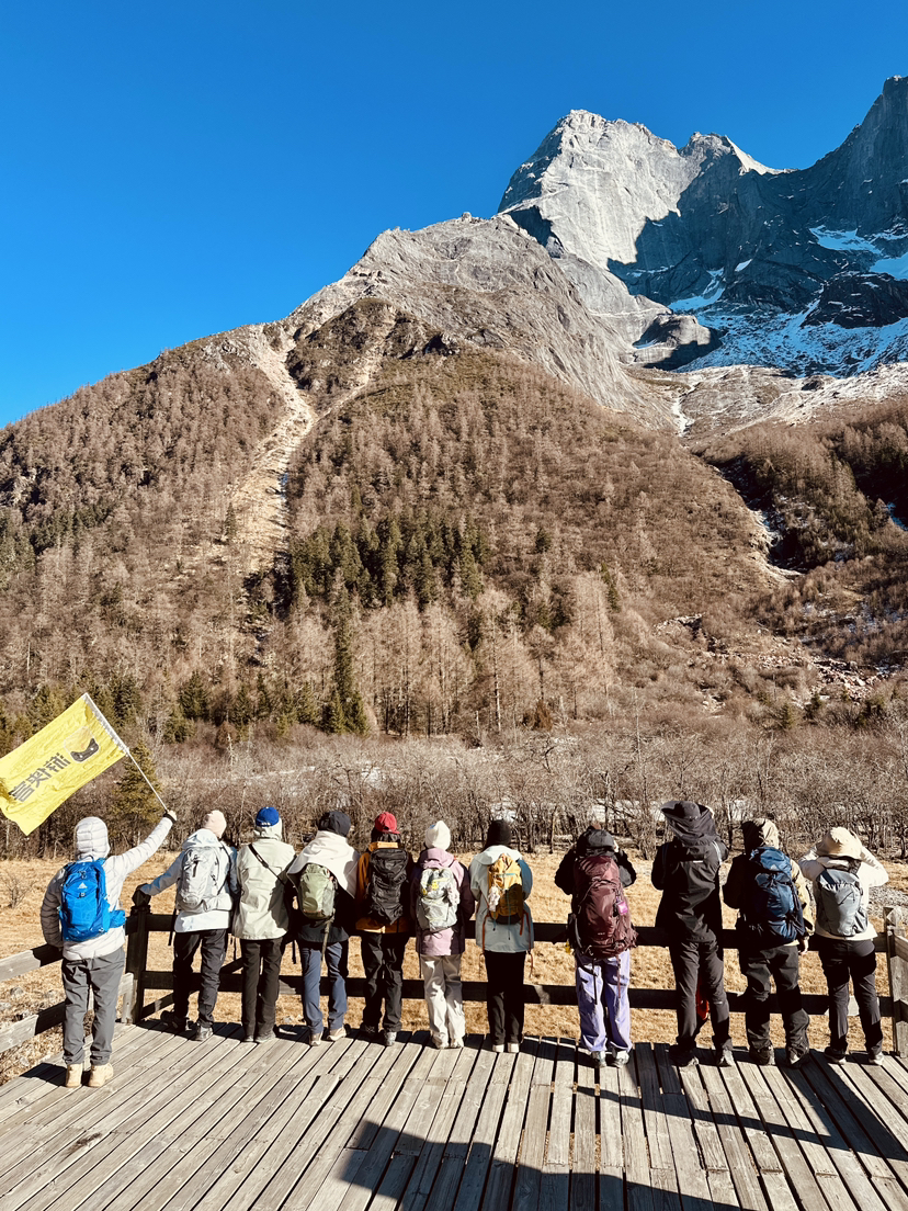 轻户外 四女孩山,四女孩山旅游游记