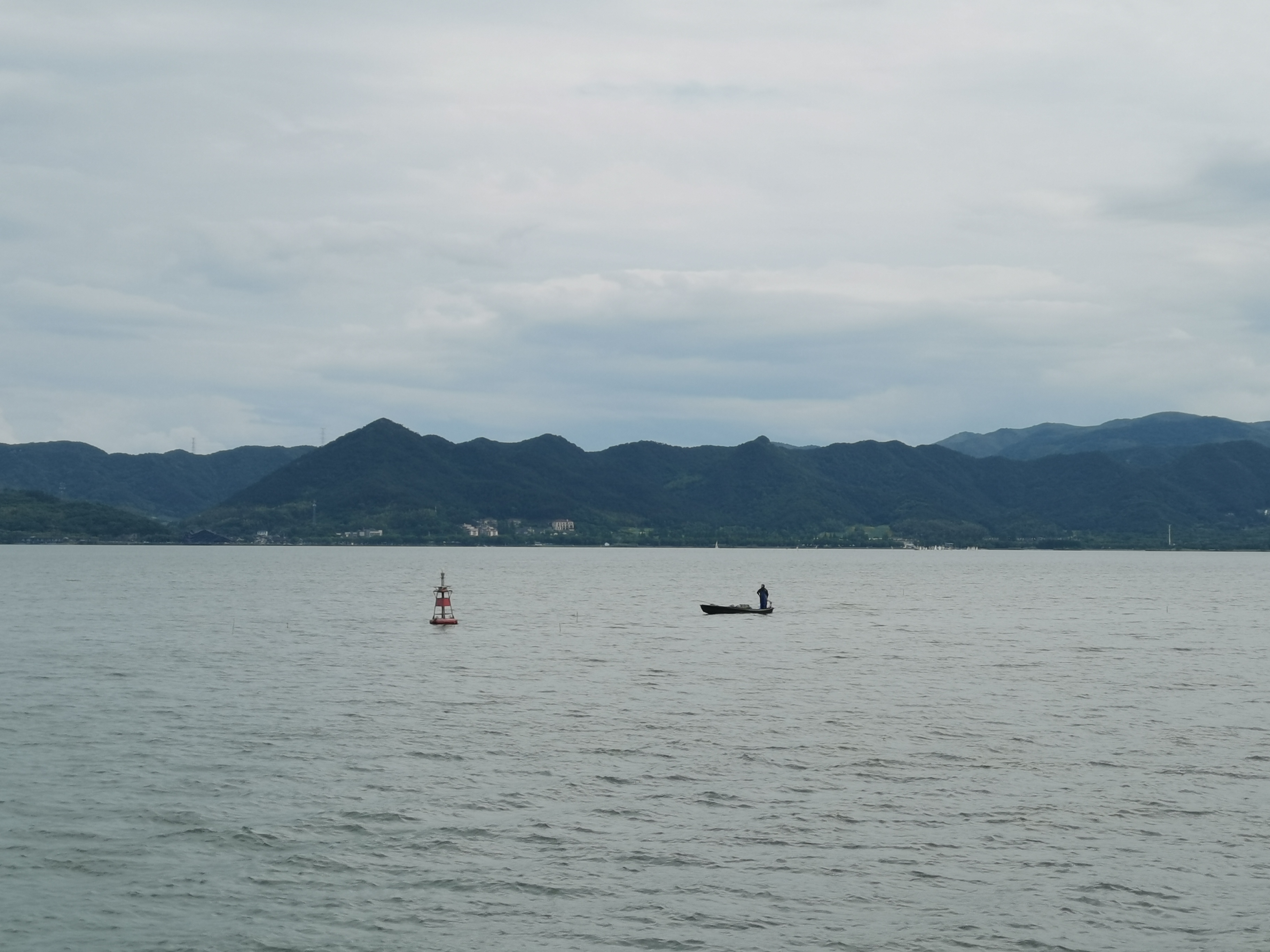 西湖风光，太湖气魄～20250517微光艺屿·漫步钱湖,东钱湖风景旅游区旅游游记
