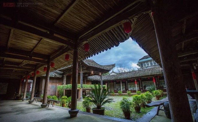 <a target='_blank' href='https://bbs.youxiake.com/mdd/40.html'>丽水</a>