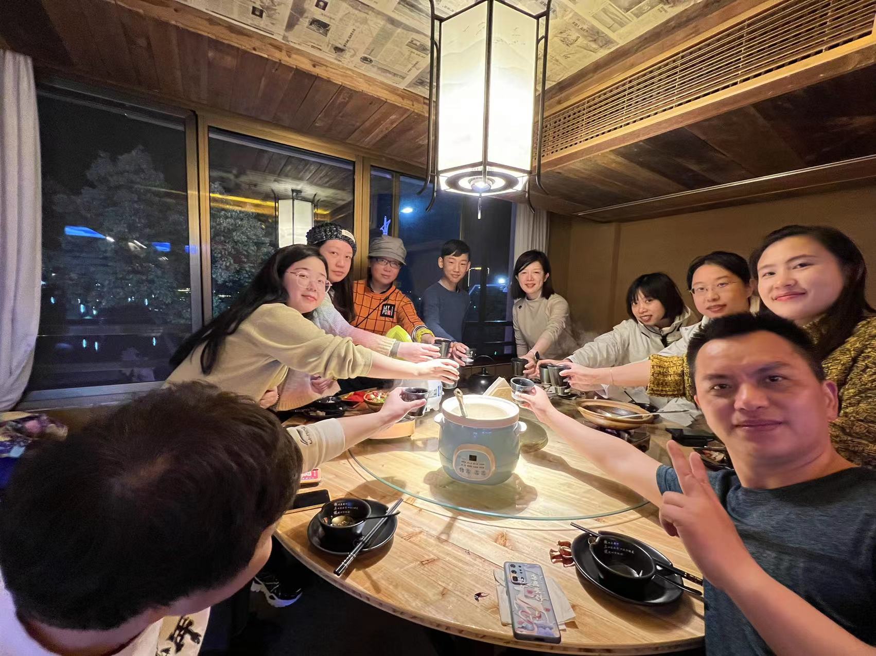 春盈歙县兴盛地,福满徽州浪漫天