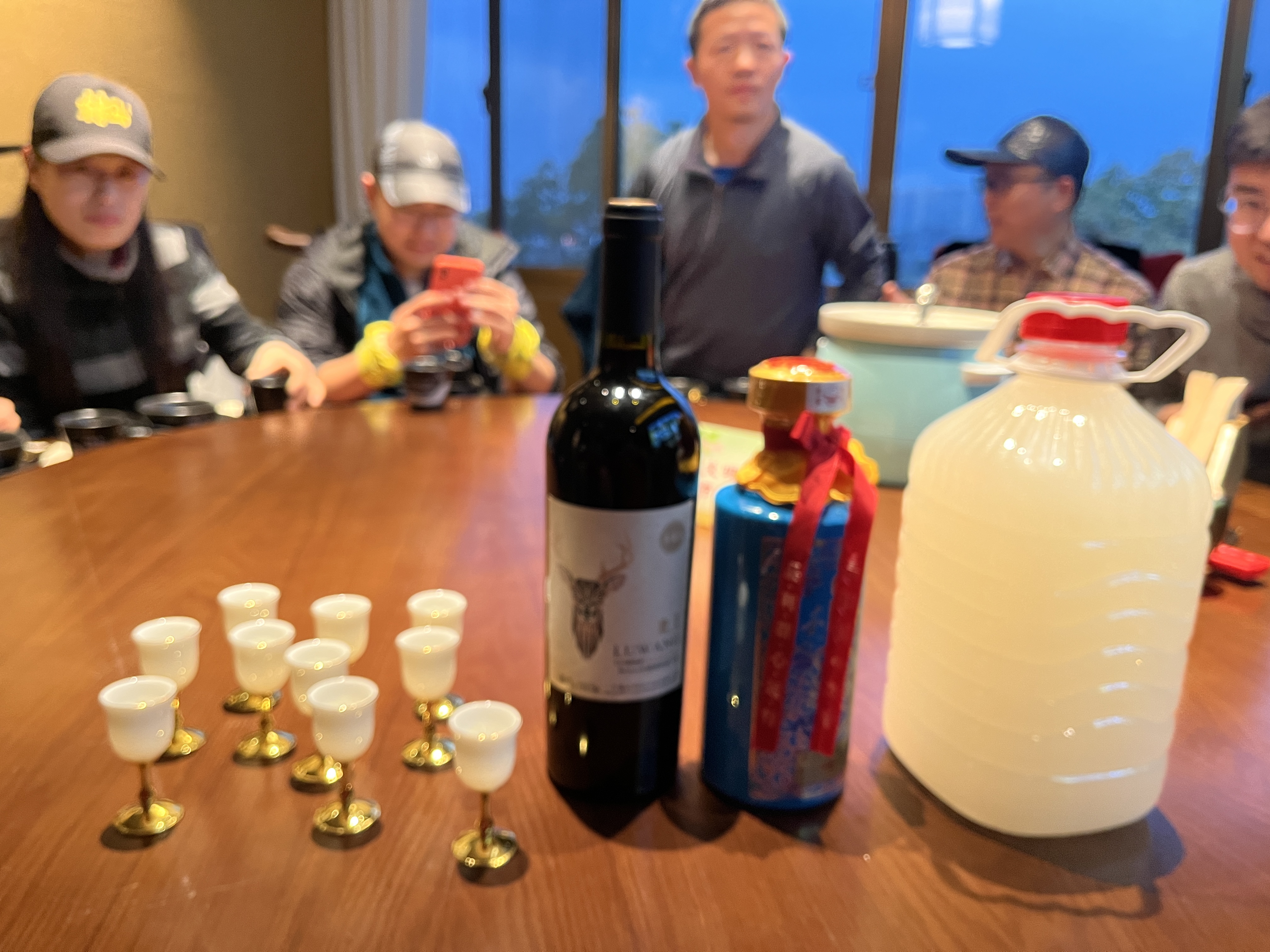 春盈歙县兴盛地,福满徽州浪漫天