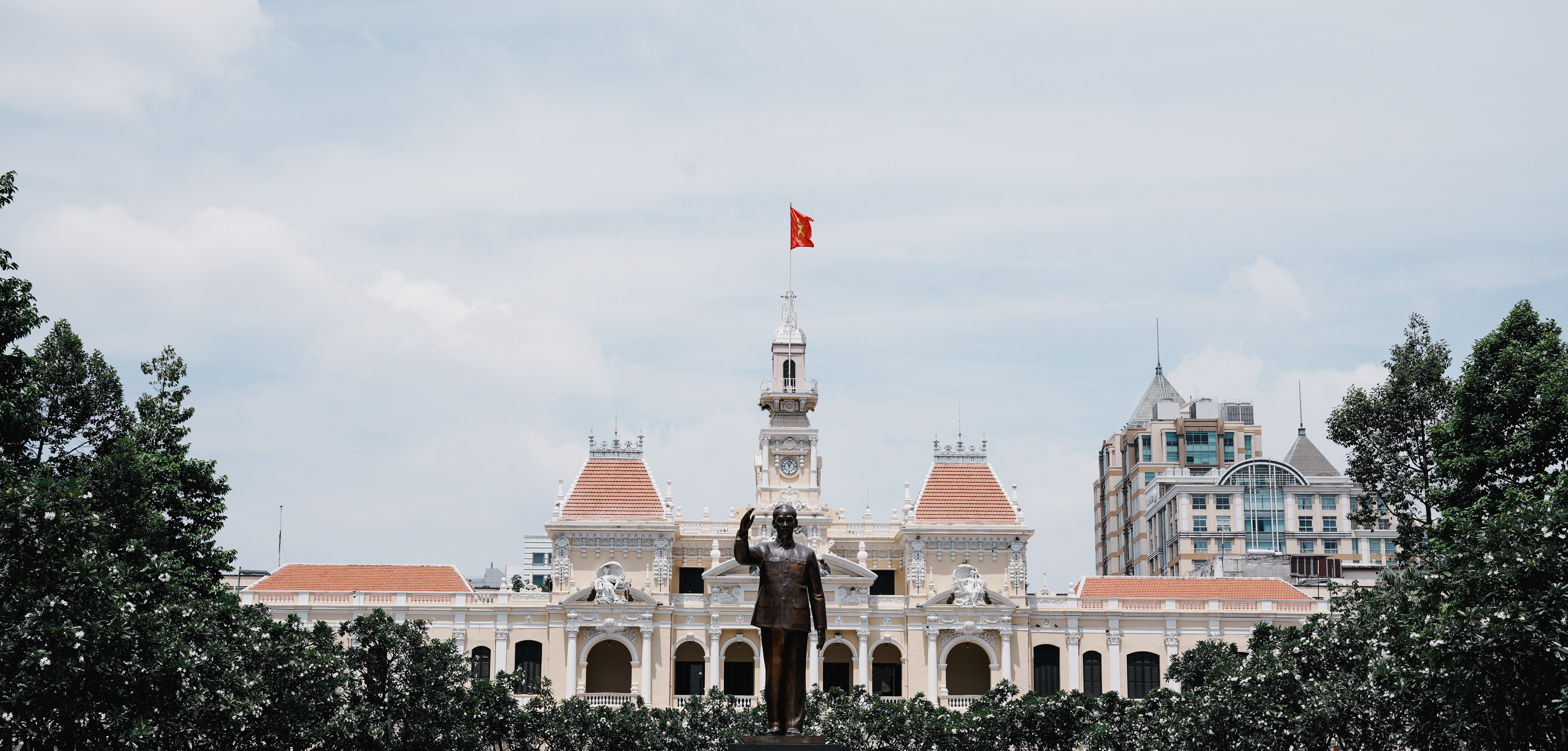 从胡志明到河内的纵贯之旅!探索斗笠之国——越南的底色