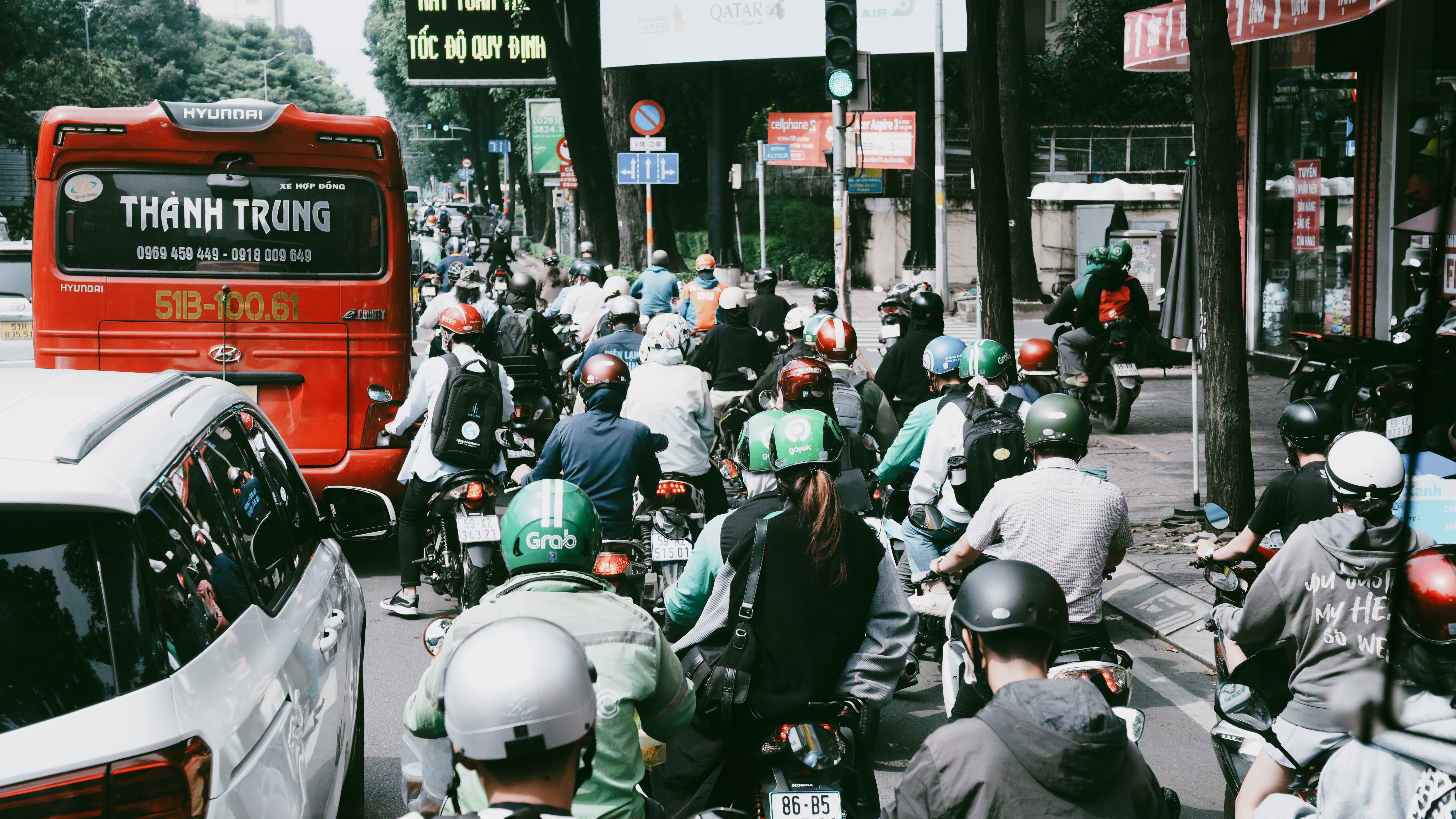 从胡志明到河内的纵贯之旅!探索斗笠之国——越南的底色