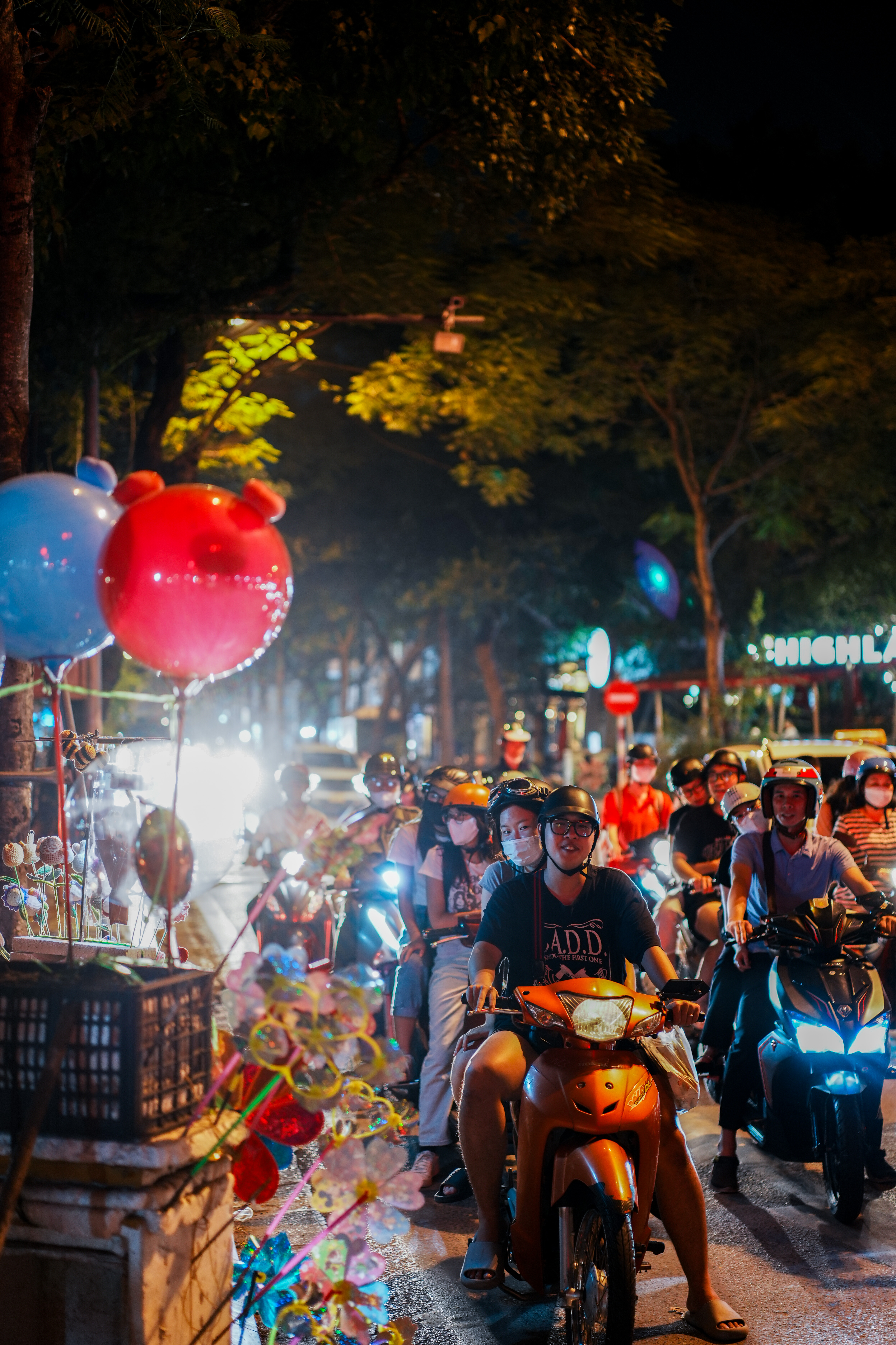 从胡志明到河内的纵贯之旅!探索斗笠之国——越南的底色