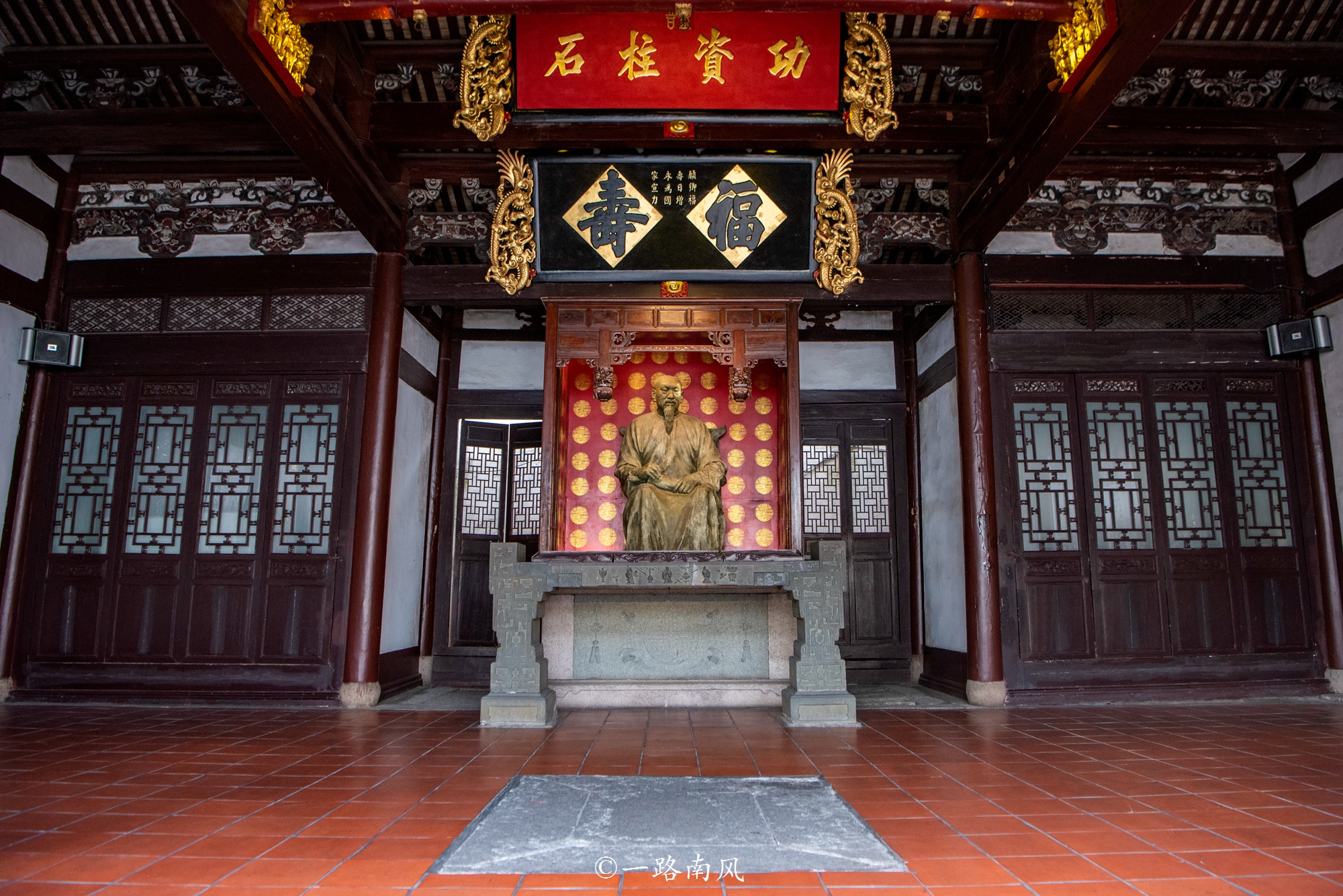 游福州三坊七巷,穿越历史看海城风华